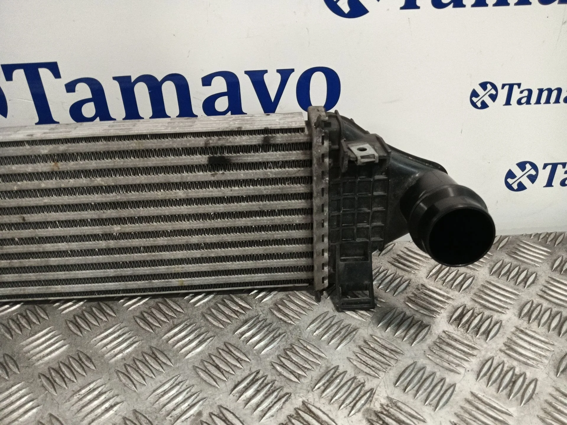 Intercooler para Volvo V40 Hatchback (525)