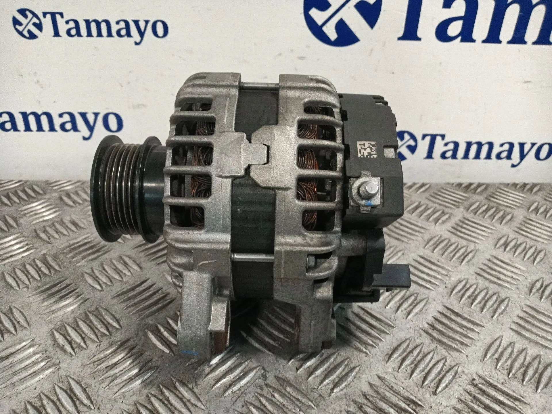 Alternador para Volvo V40 Hatchback (525)