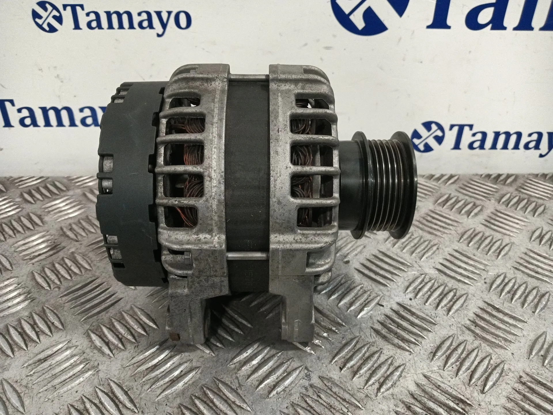 Alternador para Volvo V40 Hatchback (525)