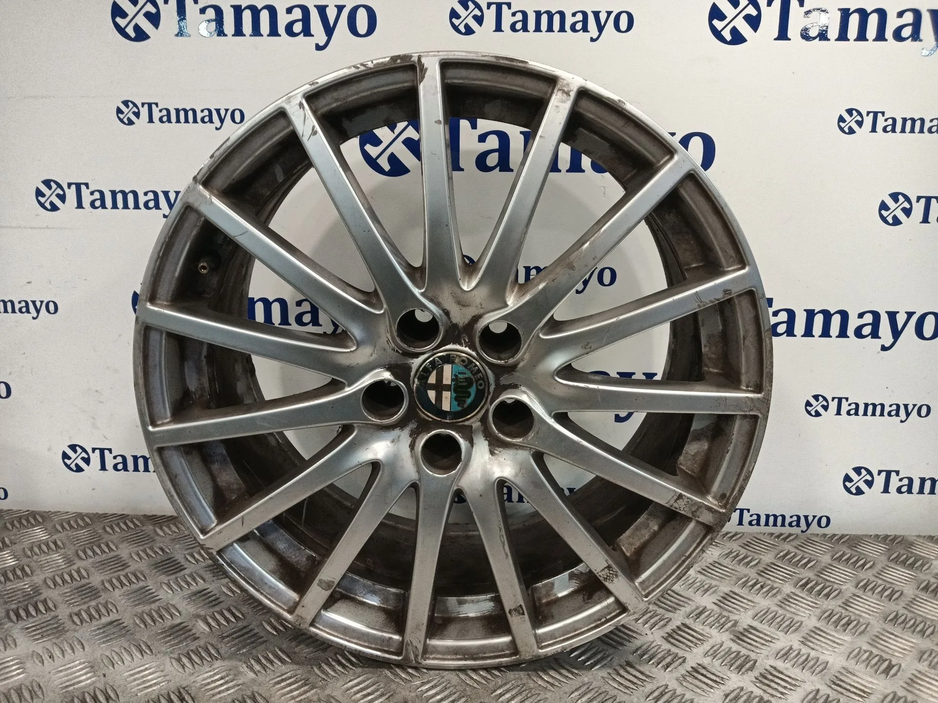 Llanta para Alfa Romeo 159 (140)