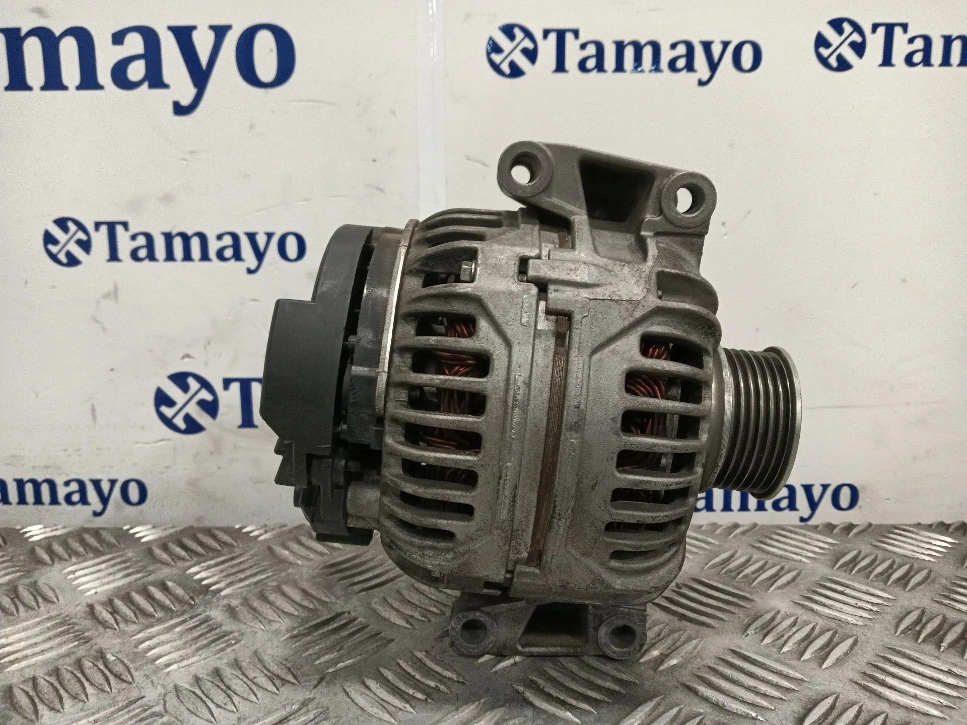 Alternador para Audi A3 (8P1)