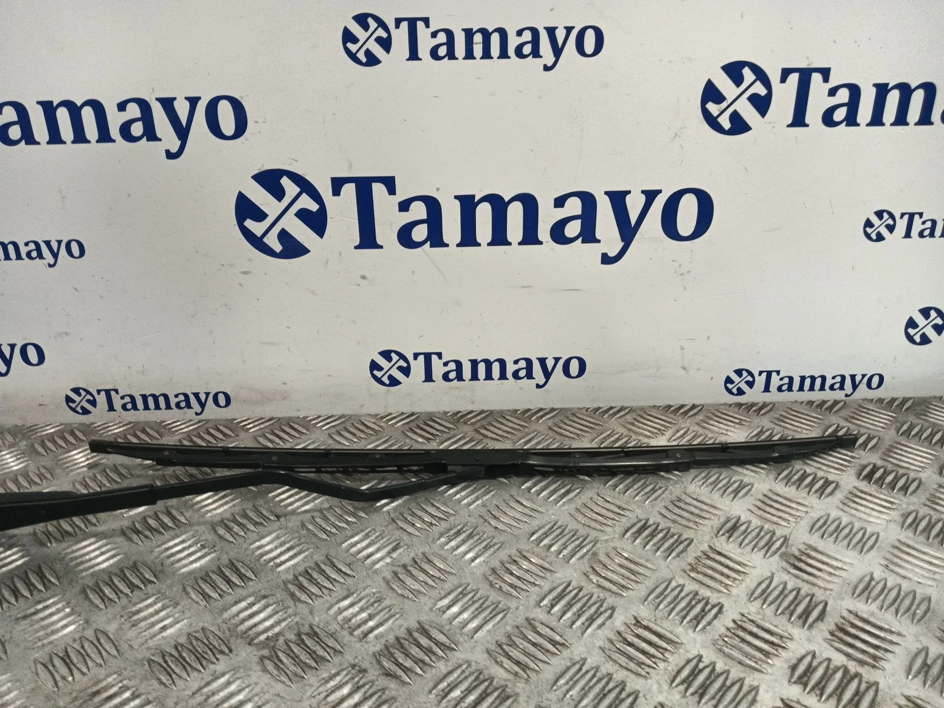 Brazo Limpia Delantero Derecho para Hyundai H350 Furgoneta
