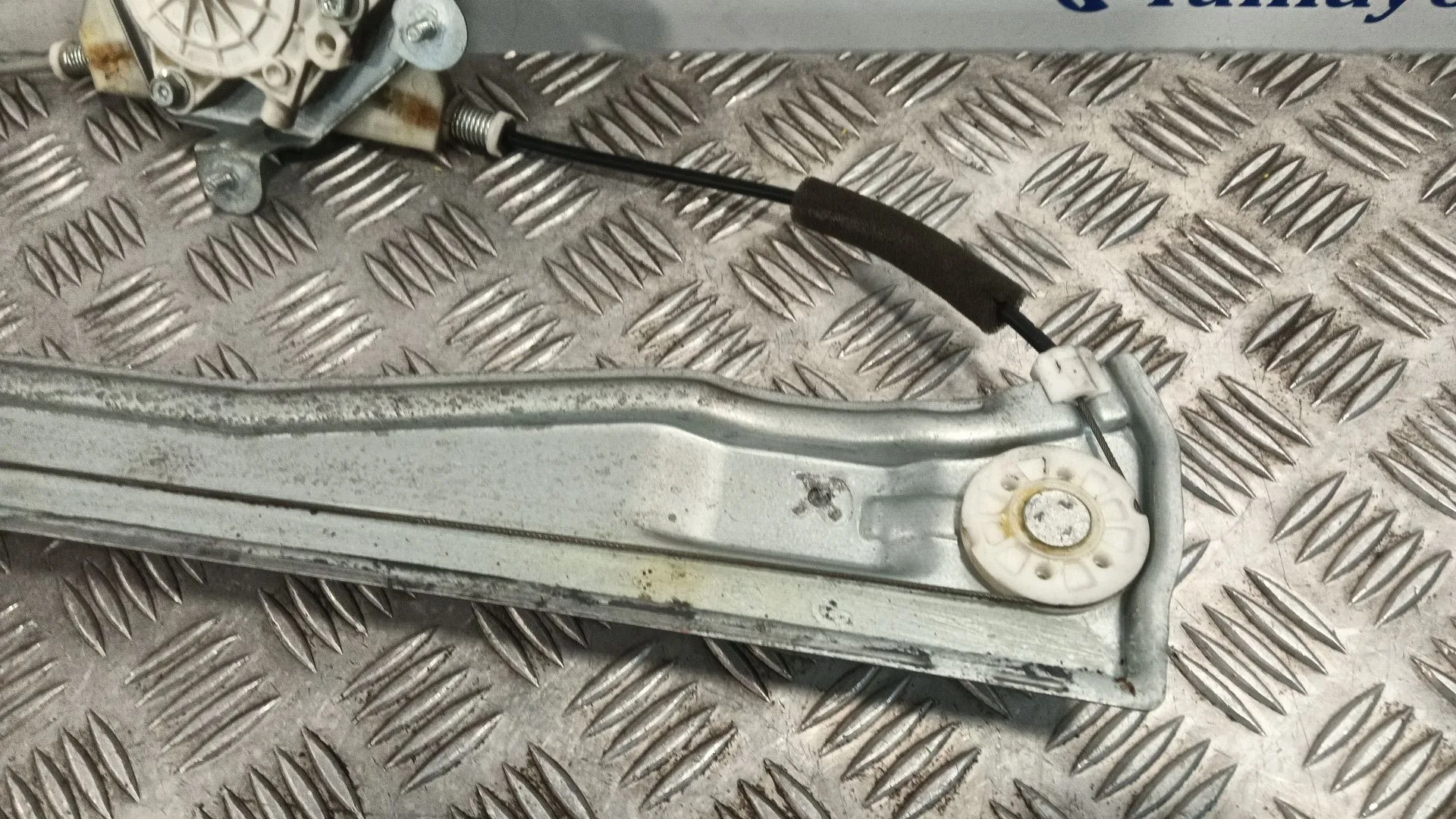 Elevalunas Delantero Izquierdo para Hyundai H350 Furgoneta