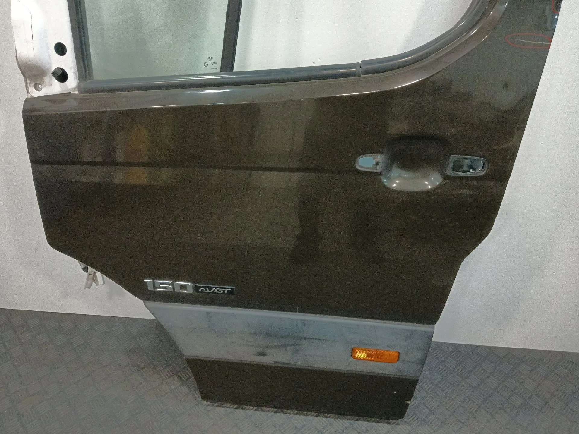 Puerta Delantera Izquierda para Hyundai H350 Furgoneta