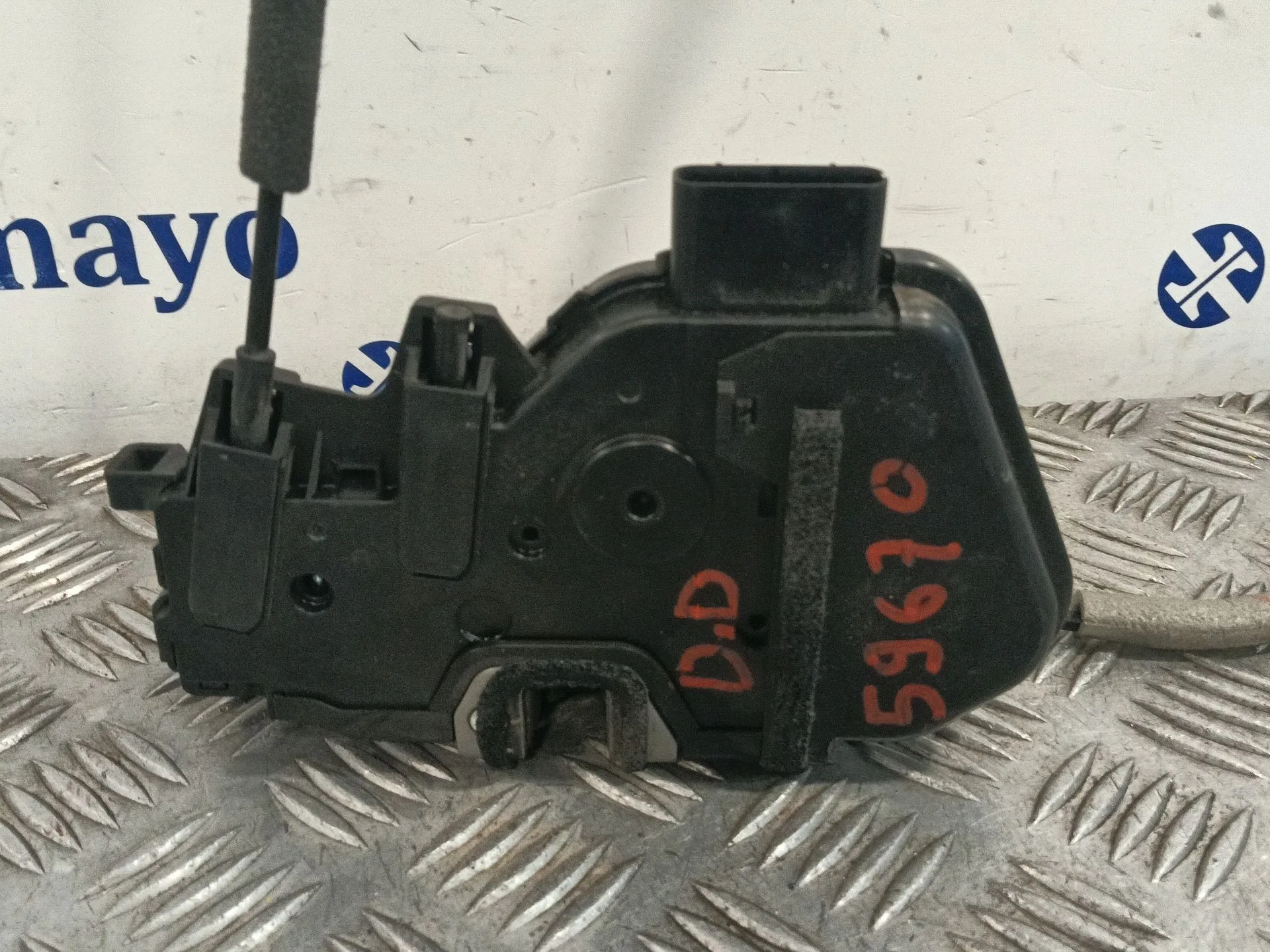 Cerradura Puerta Delantera Derecha para Hyundai H350 Furgoneta