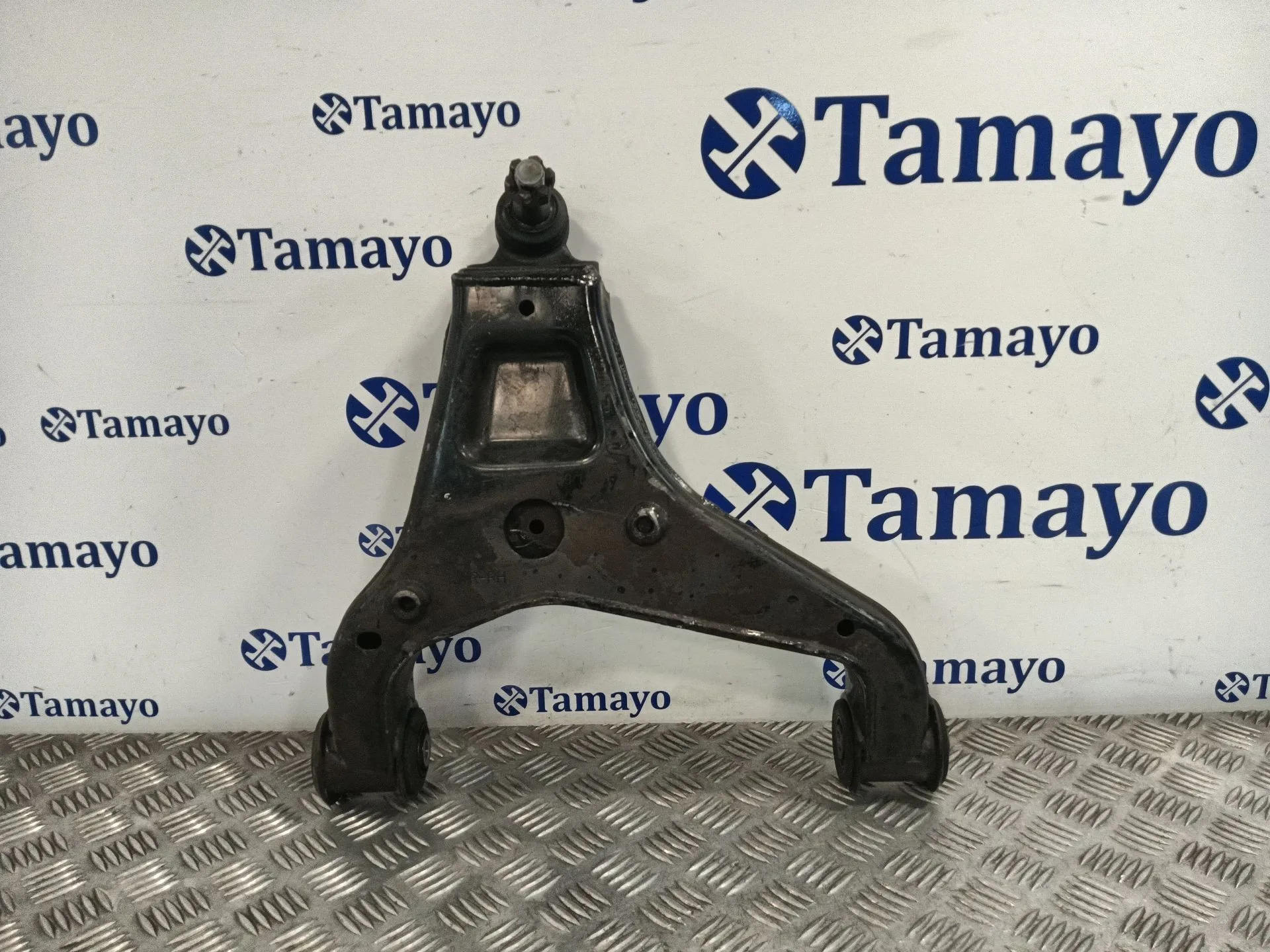 Brazo Suspension Inferior Delantero Derecho para Hyundai H350 Furgoneta