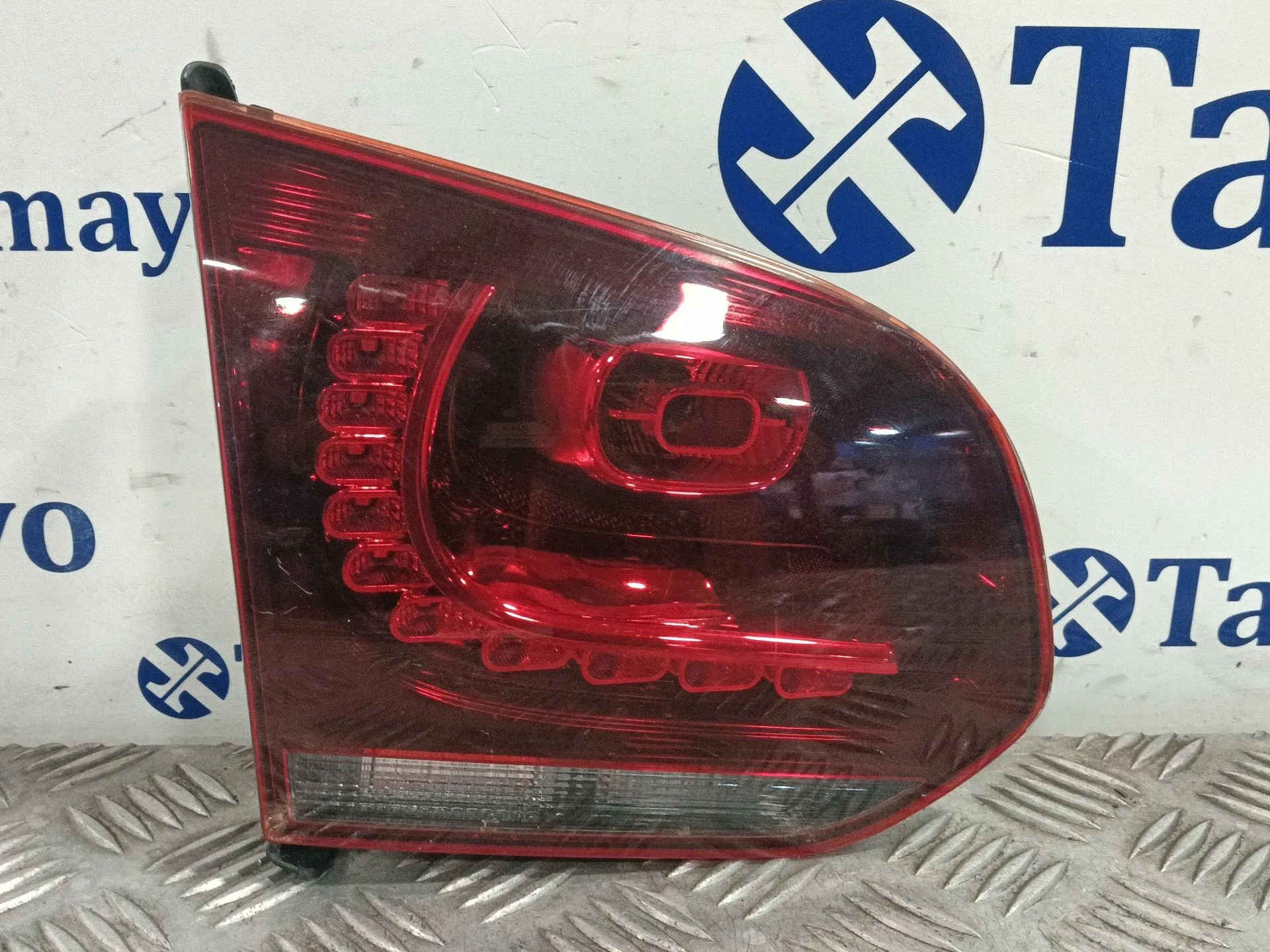 Piloto Trasero Izquierdo Interior para Volkswagen Golf Vi (5K1)