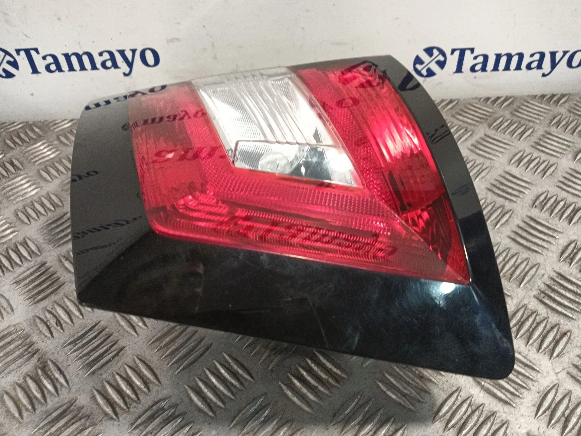 Piloto Trasero Derecho para Skoda Fabia Iii (Nj3)