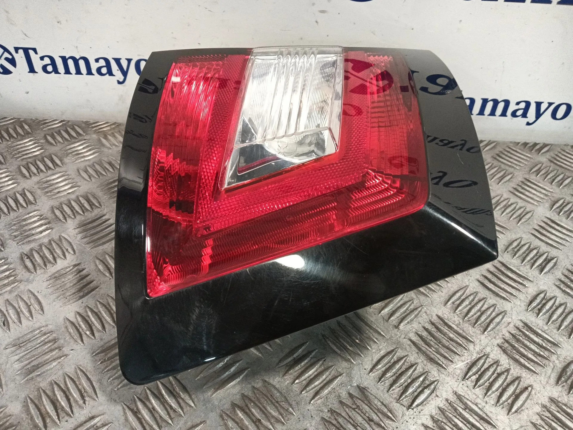 Piloto Trasero Izquierdo para Skoda Fabia Iii (Nj3)