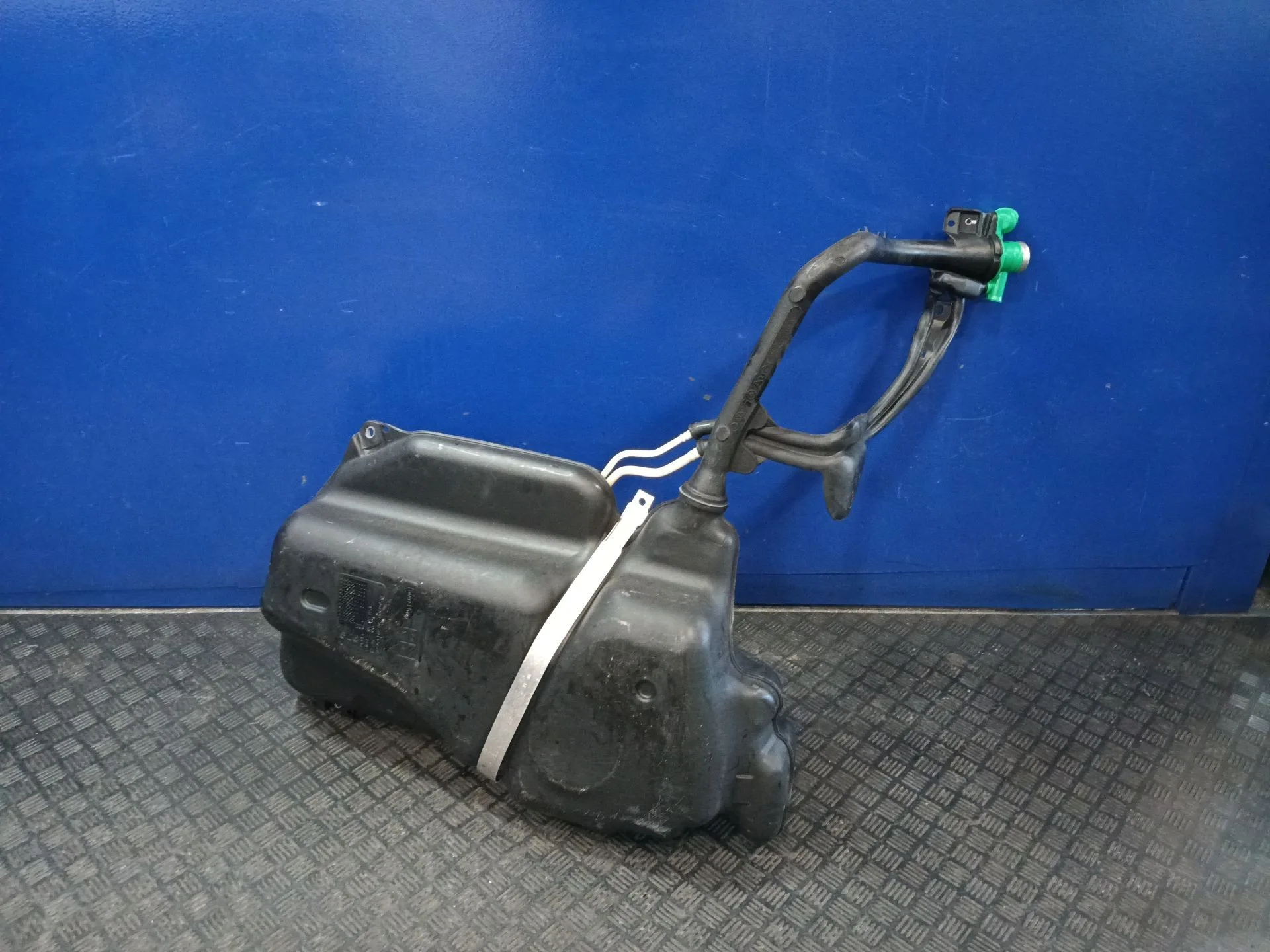 Deposito Combustible para Skoda Fabia Iii (Nj3)
