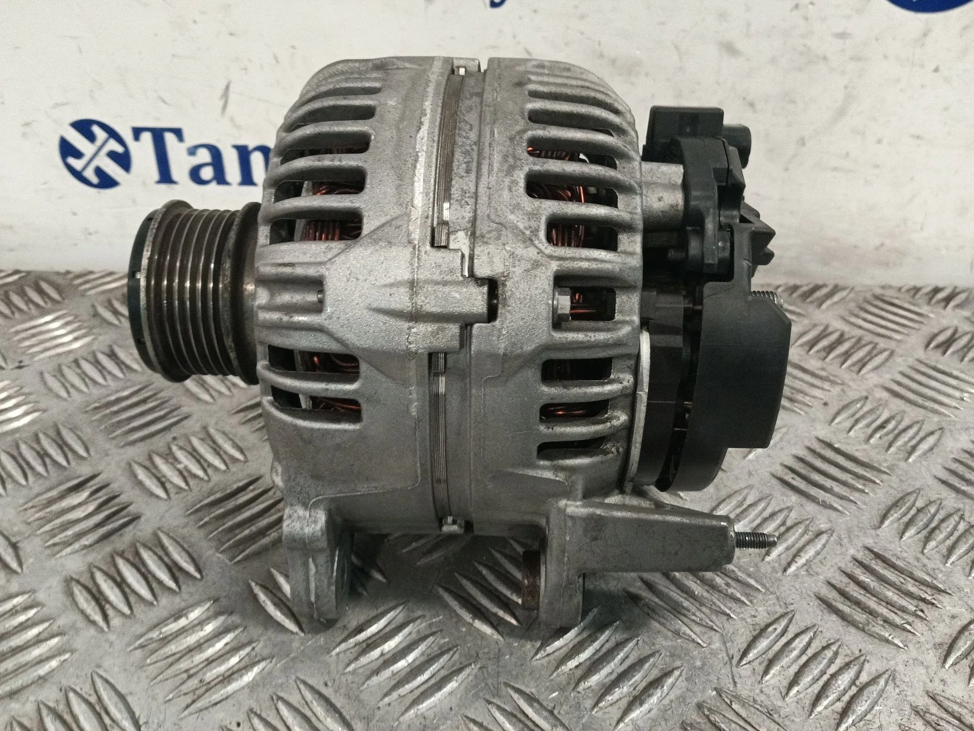 Alternador para Volkswagen Golf Plus V (5M1, 521)