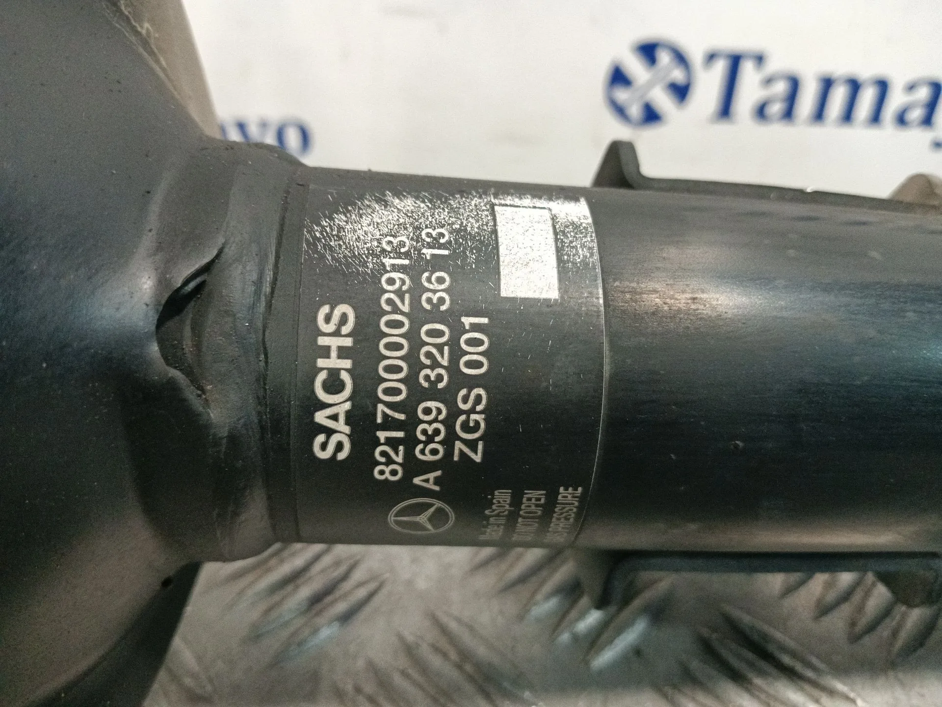Amortiguador Delantero Izquierdo para Mercedes-Benz Vito / Mixto Furgoneta (W639)