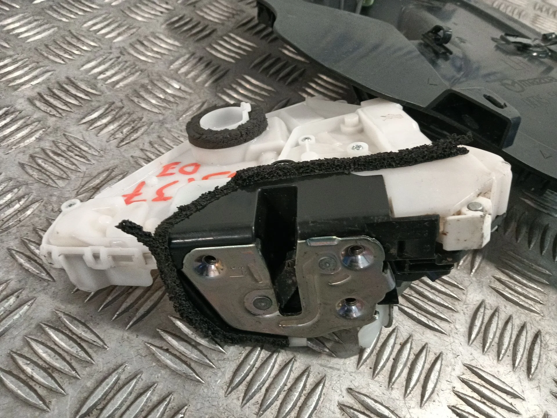 Cerradura Puerta Delantera Izquierda para Mazda Cx-30 (Dm, Dt, Ed)