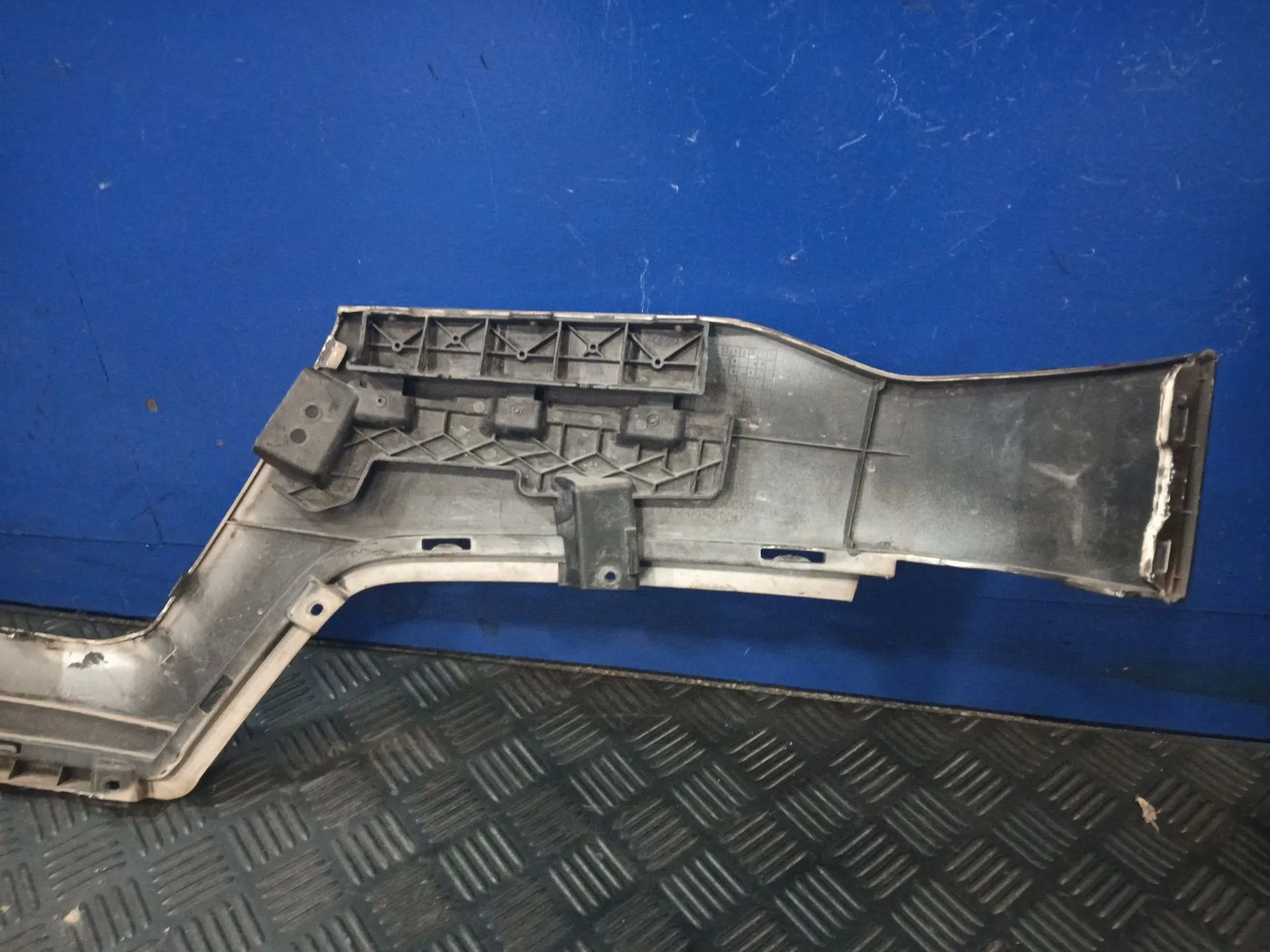 Paragolpes Delantero Superior para Hyundai H350 Furgoneta