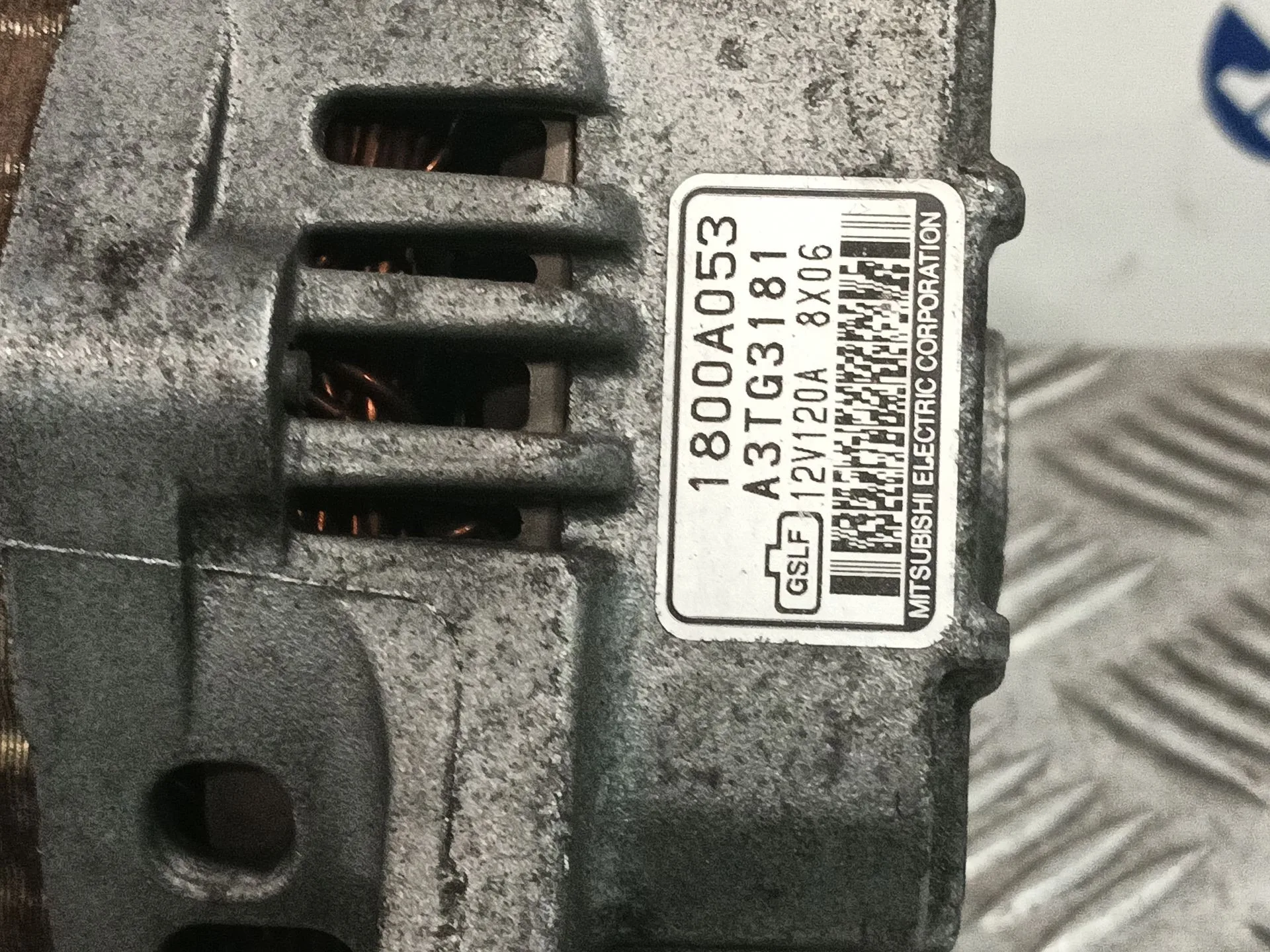 Alternador para Mitsubishi Lancer Viii (Cy_A, Cz_A)