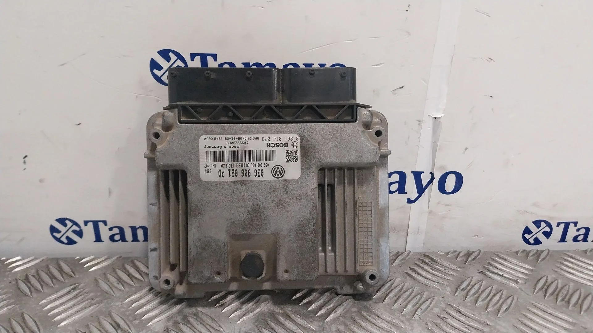 Centralita Motor Uce para Volkswagen Caddy Iii Monospace (2Kb, 2Kj, 2Cb, 2Cj)