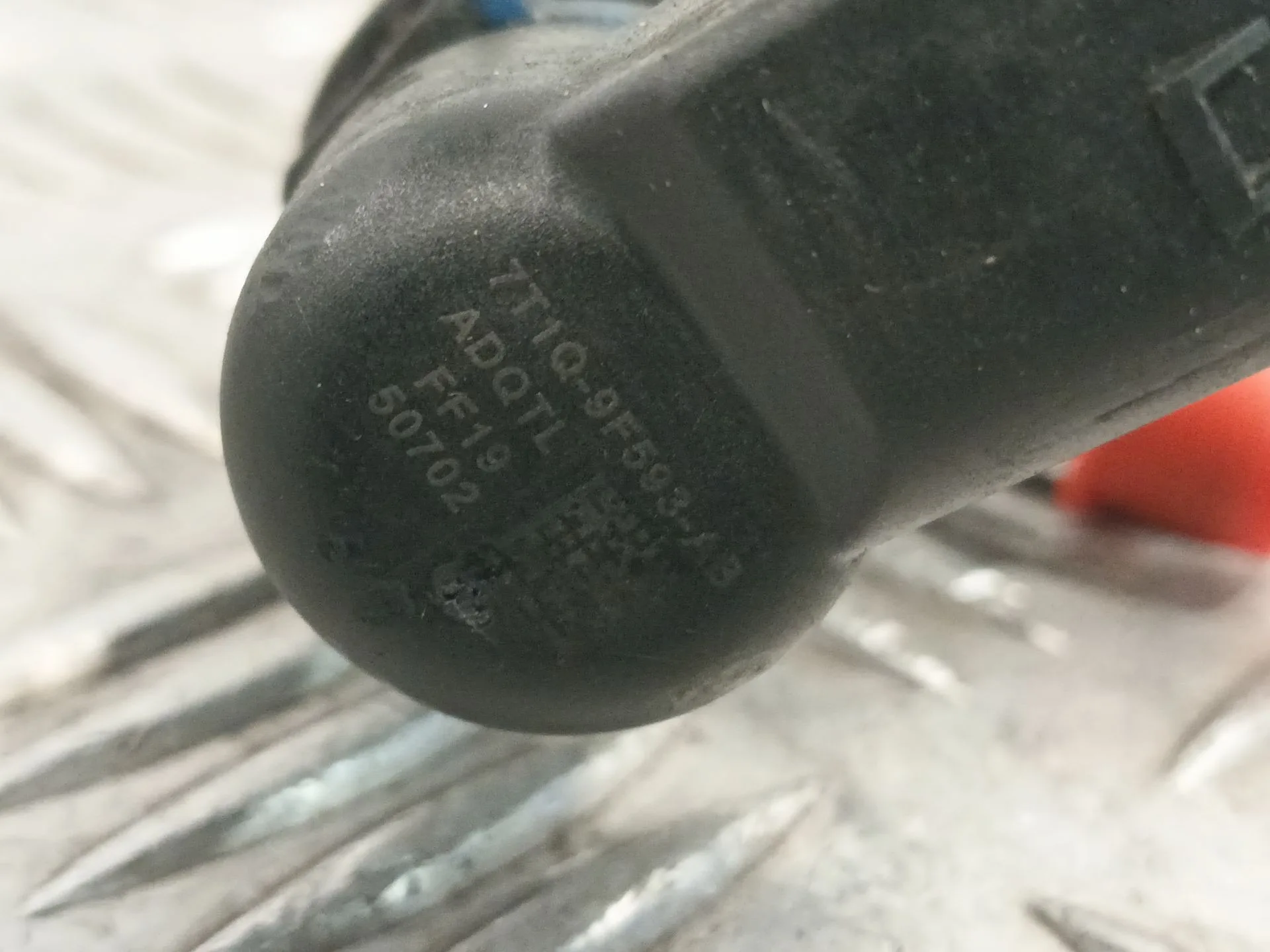 Inyector para Ford Transit Connect (P65_, P70_, P80_)