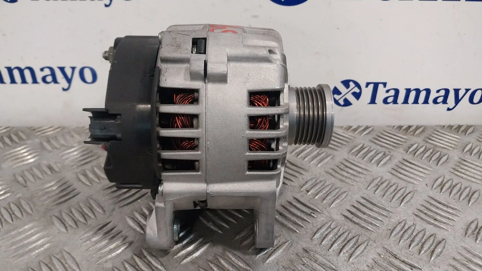 Alternador para Opel Vivaro A Autobus (X83)