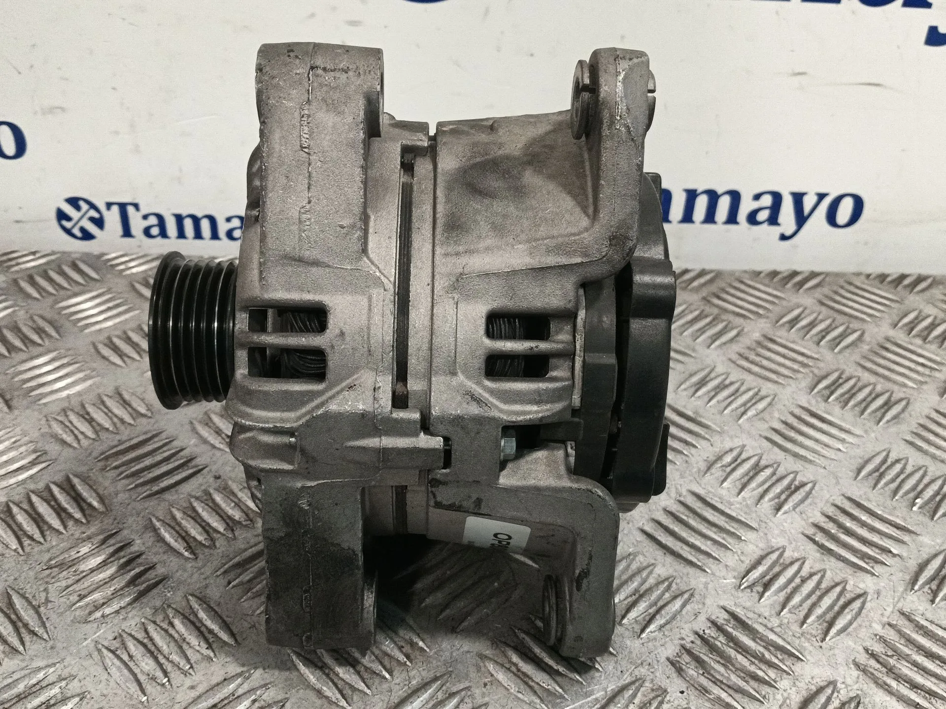 Alternador para Opel Frontera B (U99)