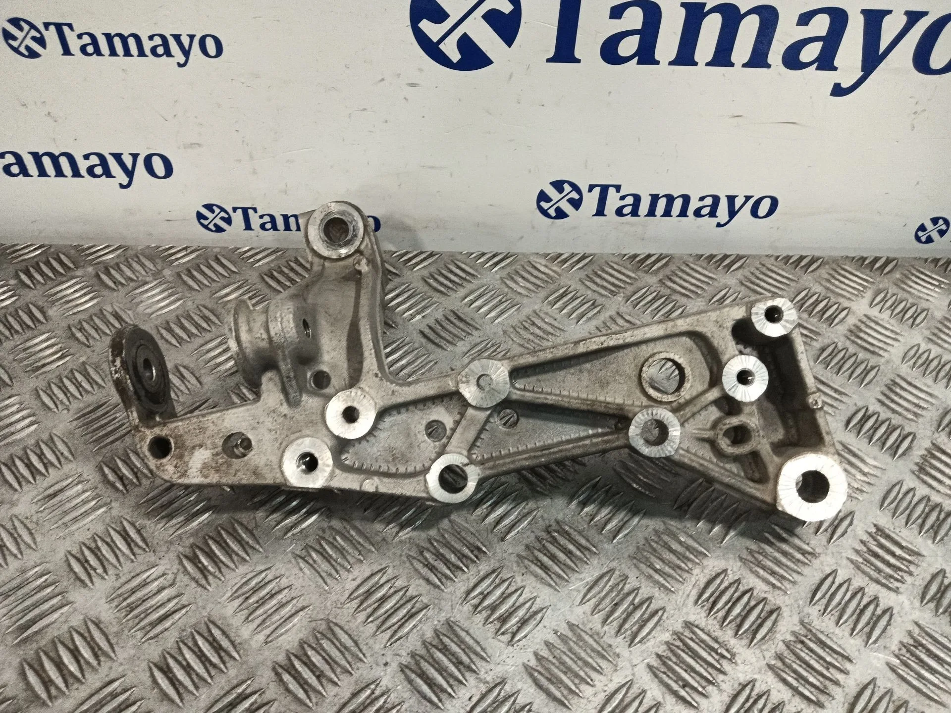 Soporte Apoyo para Volkswagen Golf Vi (5K1)
