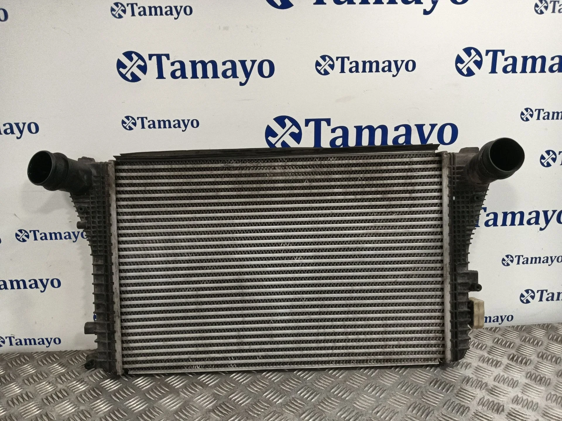 Intercooler para Volkswagen Caddy Iii Furgoneta/Monovolumen (2Ka, 2Kh, 2Ca, 2Ch)