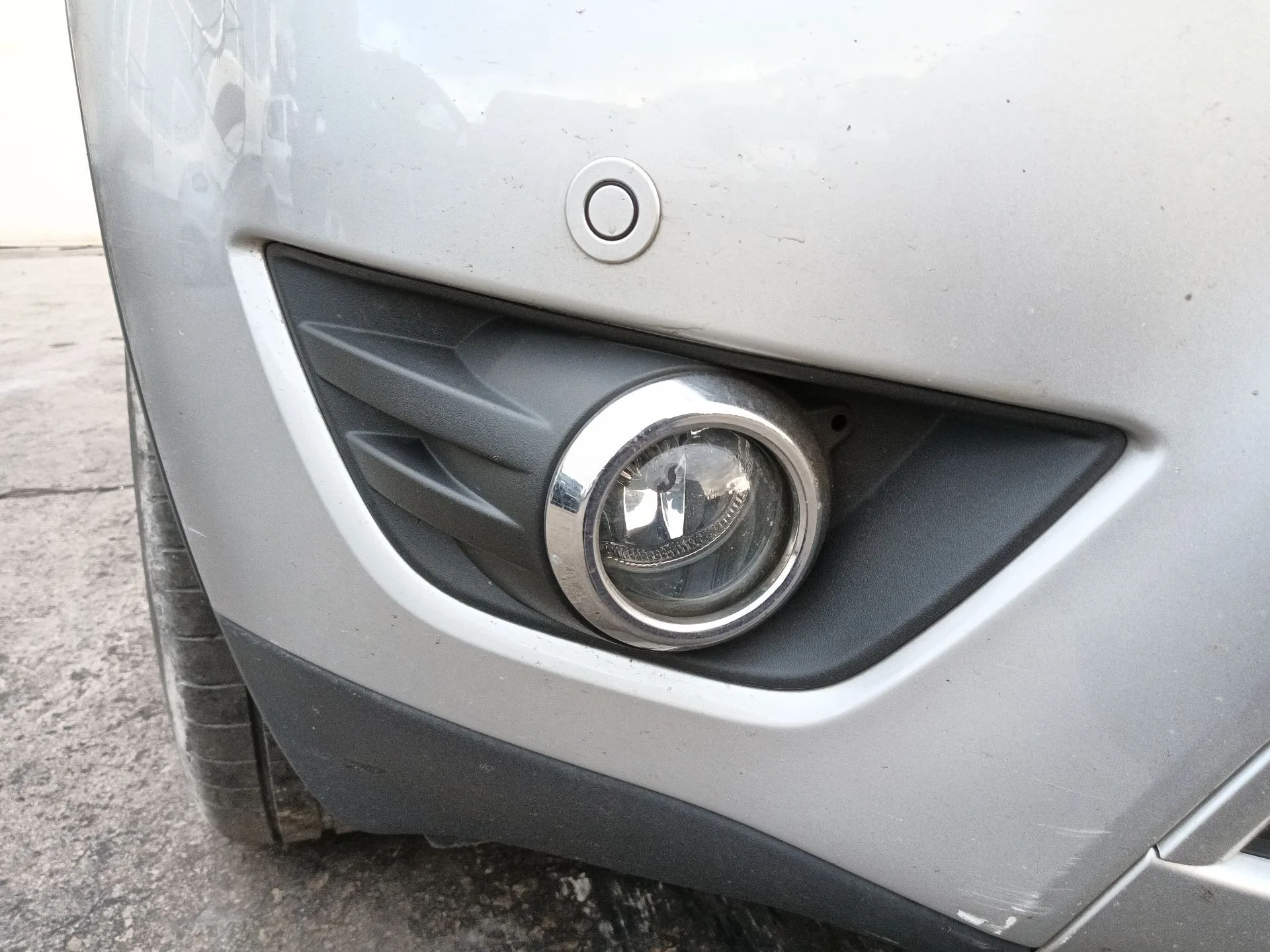 Faro Antiniebla Derecho para Ford Kuga I