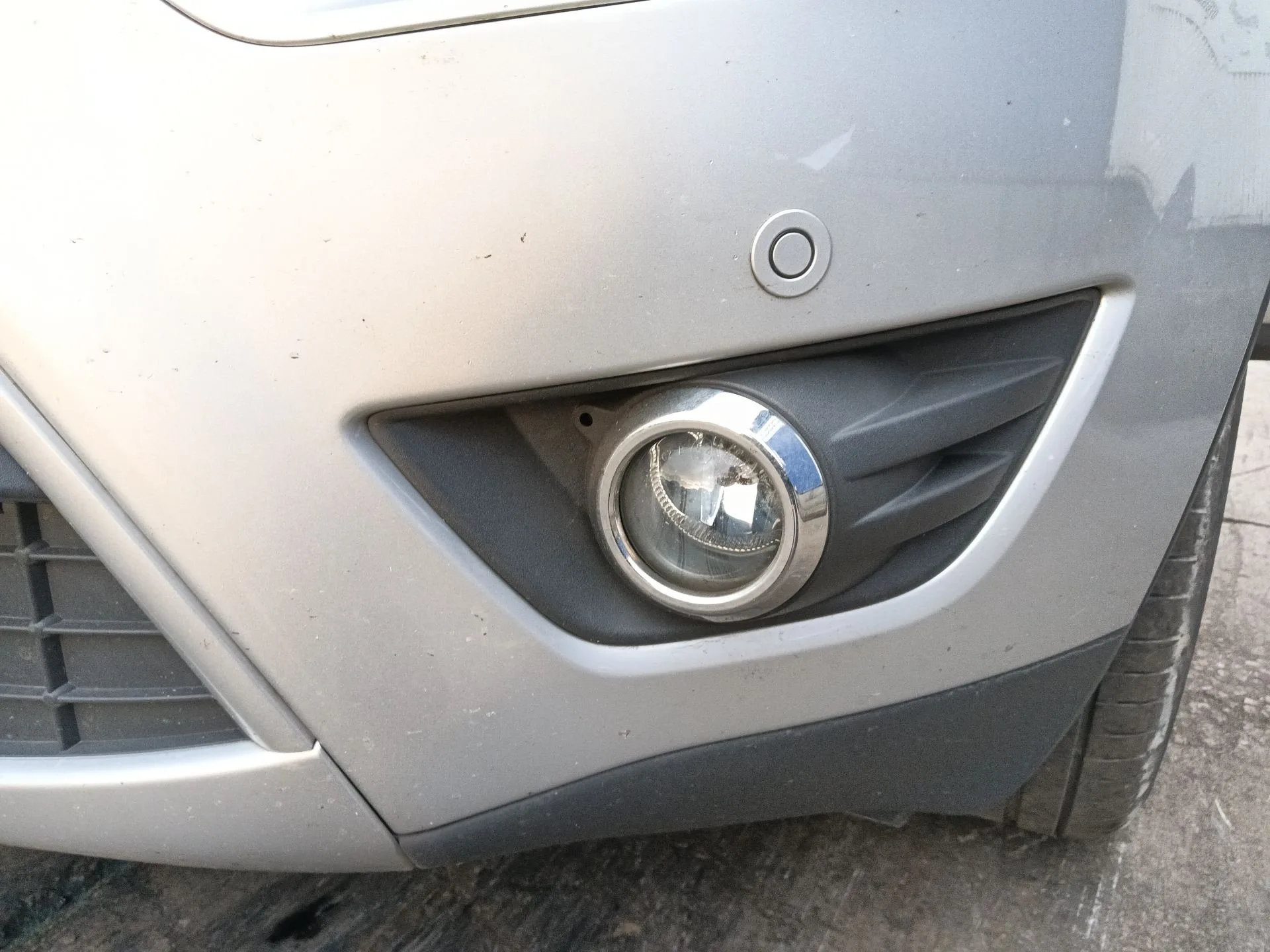 Faro Antiniebla Izquierdo para Ford Kuga I