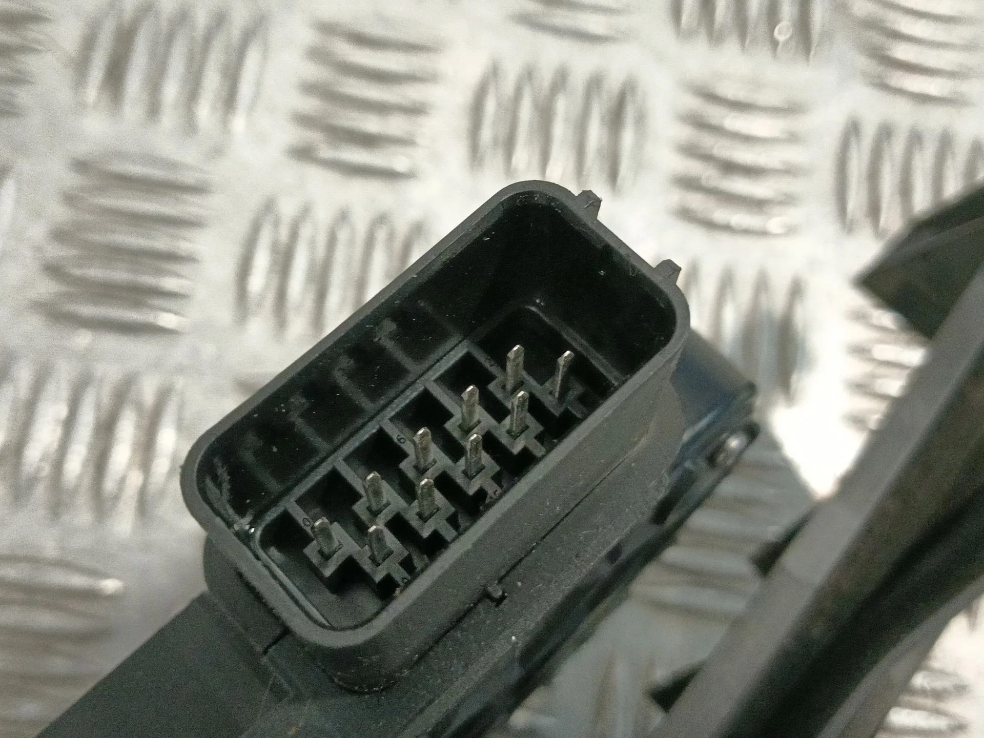 Cerradura Puerta Delantera Derecha para Ford Kuga I