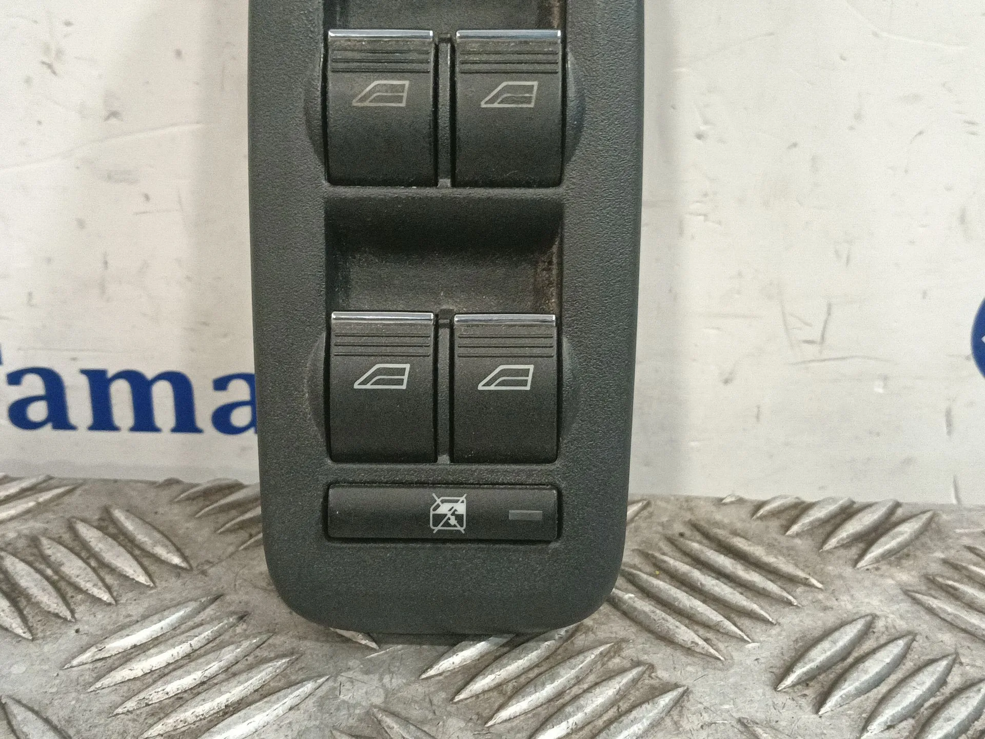 Mando Elevalunas Delantero Izquierdo para Ford Kuga I