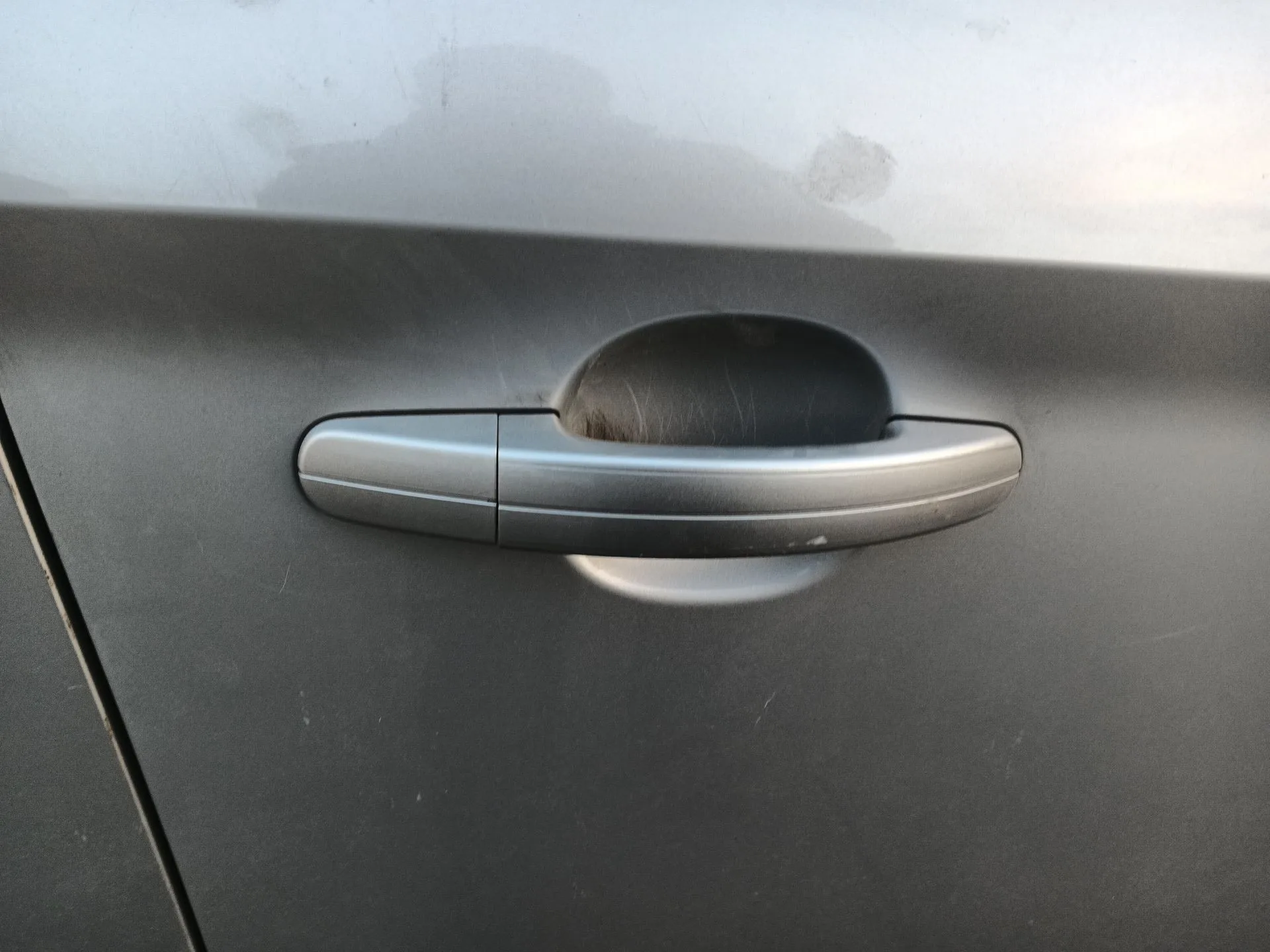 Maneta Exterior Delantera Derecha para Ford Kuga I