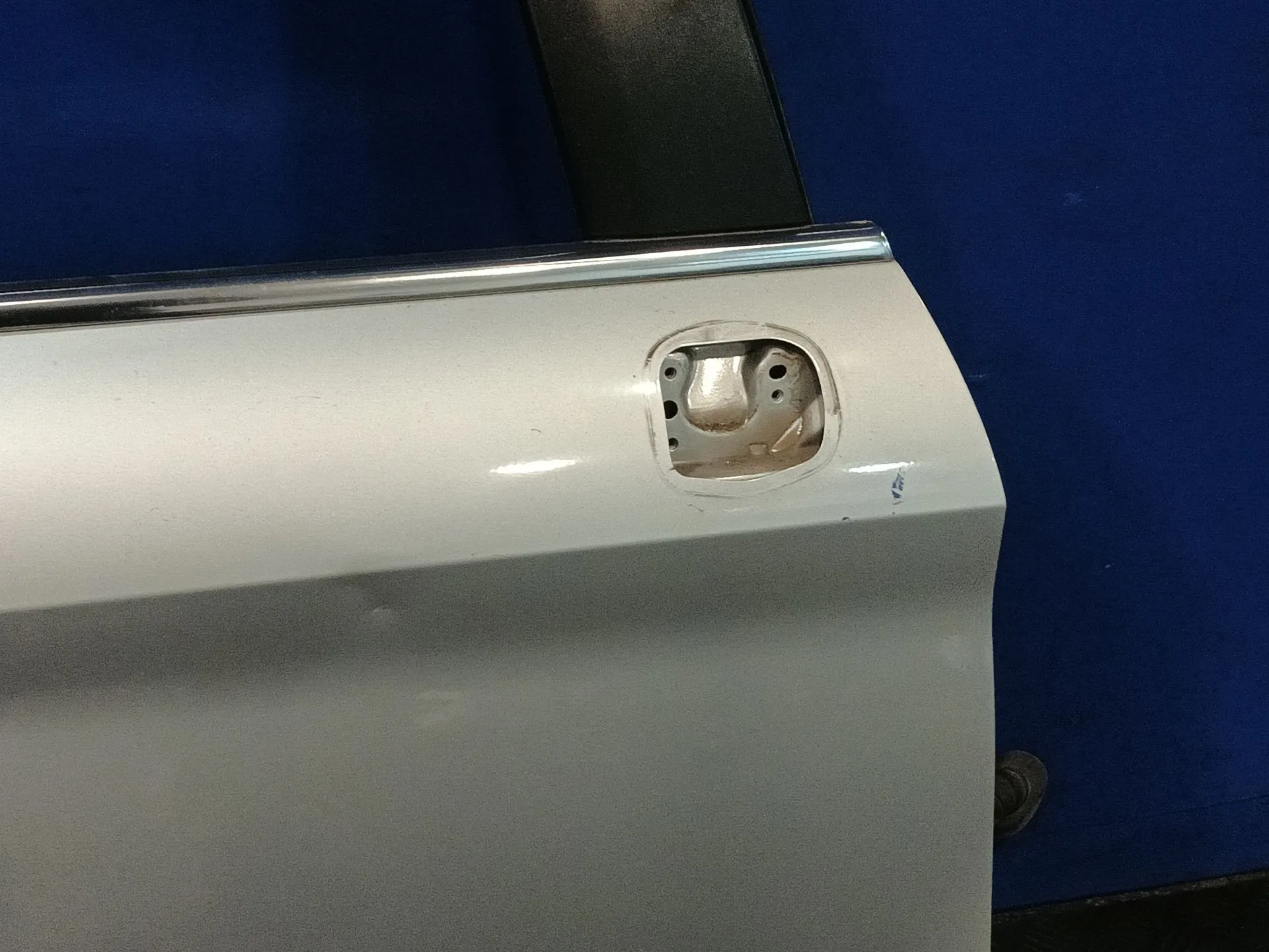 Puerta Delantera Derecha para Ford Kuga I