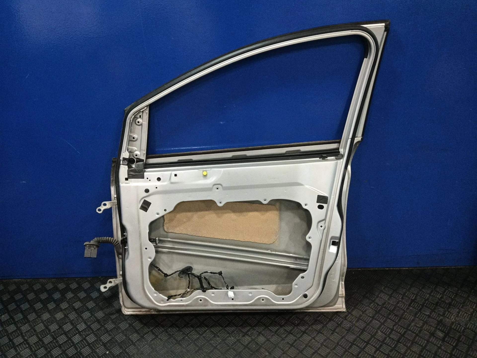 Puerta Delantera Derecha para Ford Kuga I