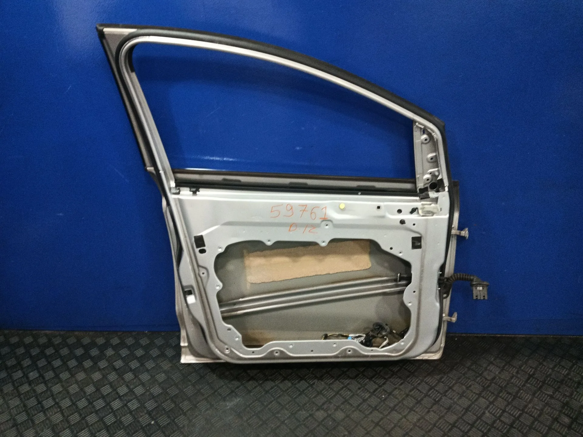 Puerta Delantera Izquierda para Ford Kuga I