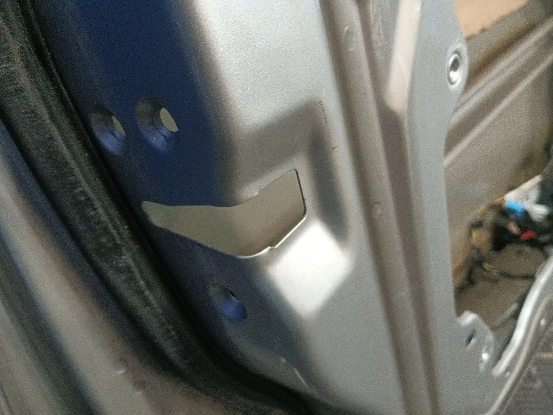 Puerta Delantera Izquierda para Ford Kuga I