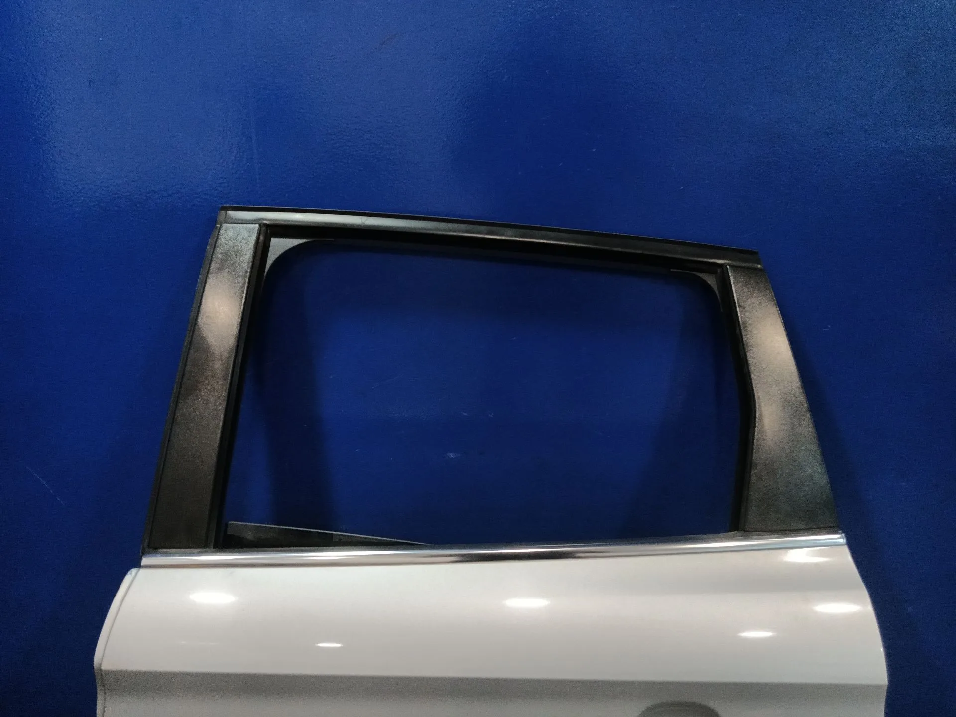Puerta Trasera Izquierda para Ford Kuga I