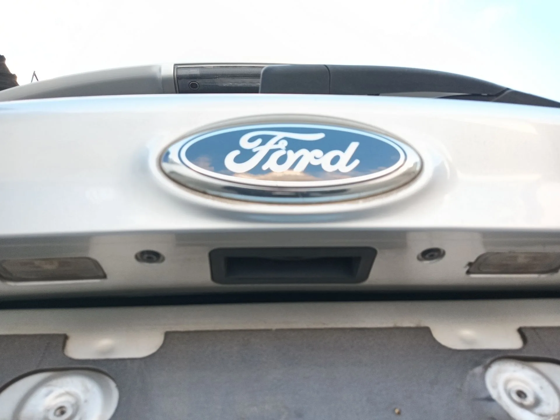 Maneta Exterior Porton para Ford Kuga I