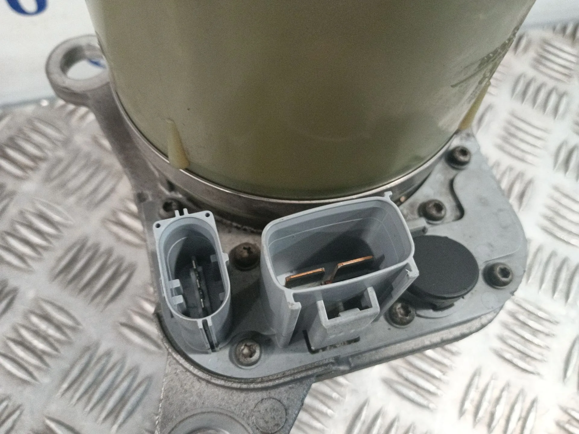 Bomba Direccion para Ford Kuga I