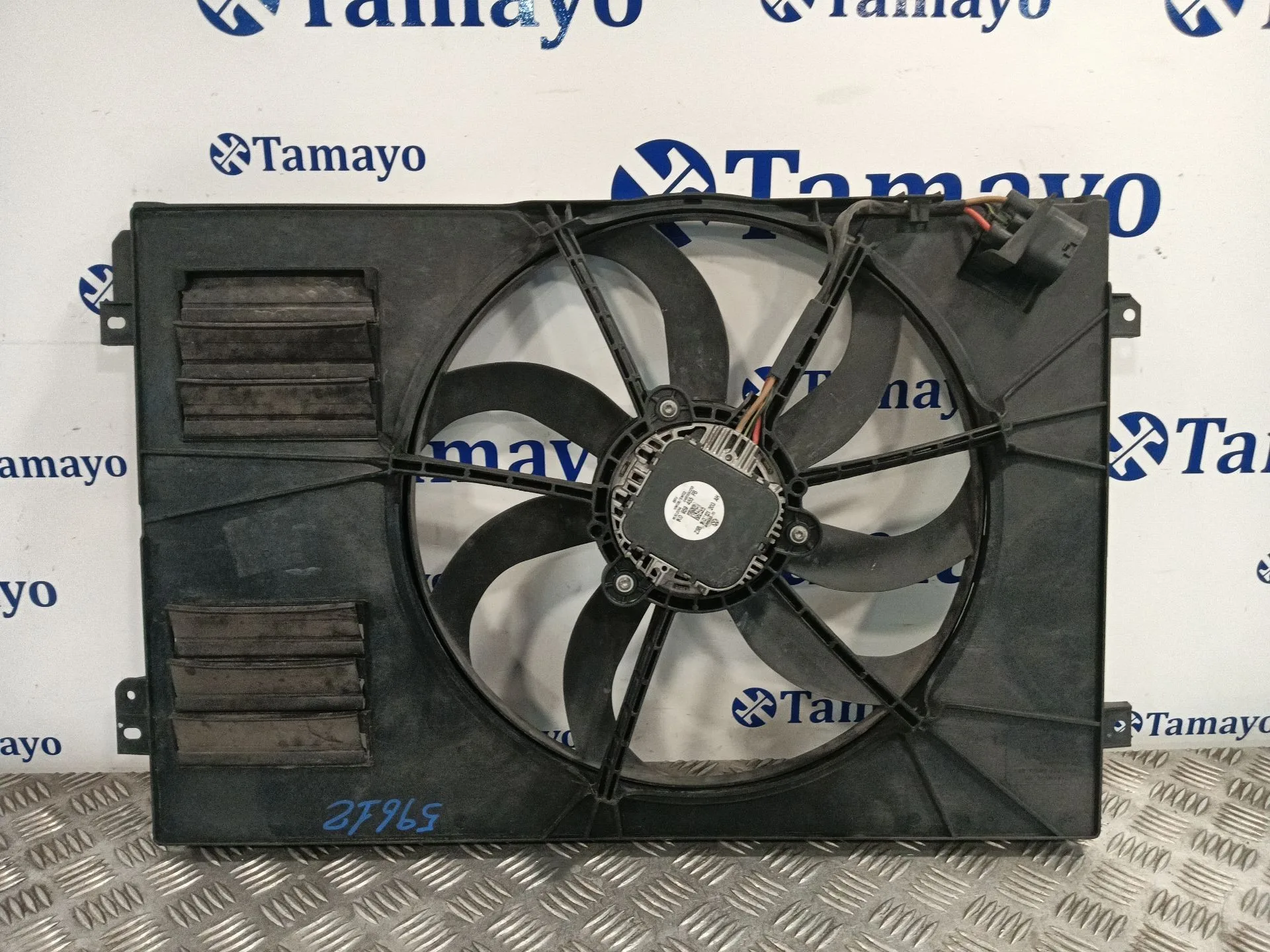 Electroventilador para Volkswagen Caddy Iii Furgoneta/Monovolumen (2Ka, 2Kh, 2Ca, 2Ch)