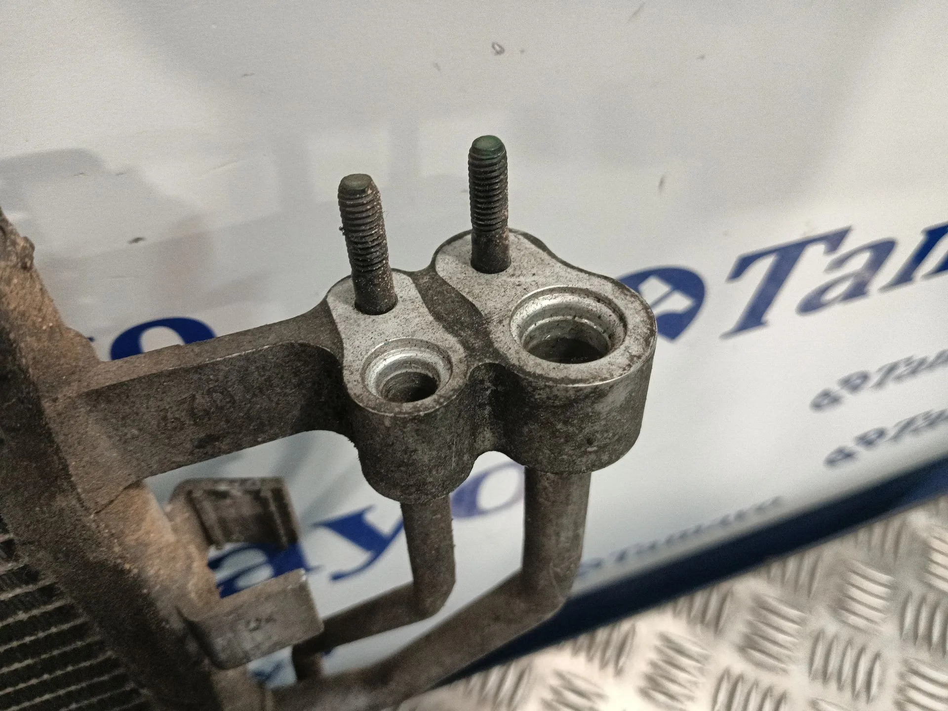 Condensador / Radiador Aire Acondicionado para Hyundai Ix20 (Jc)
