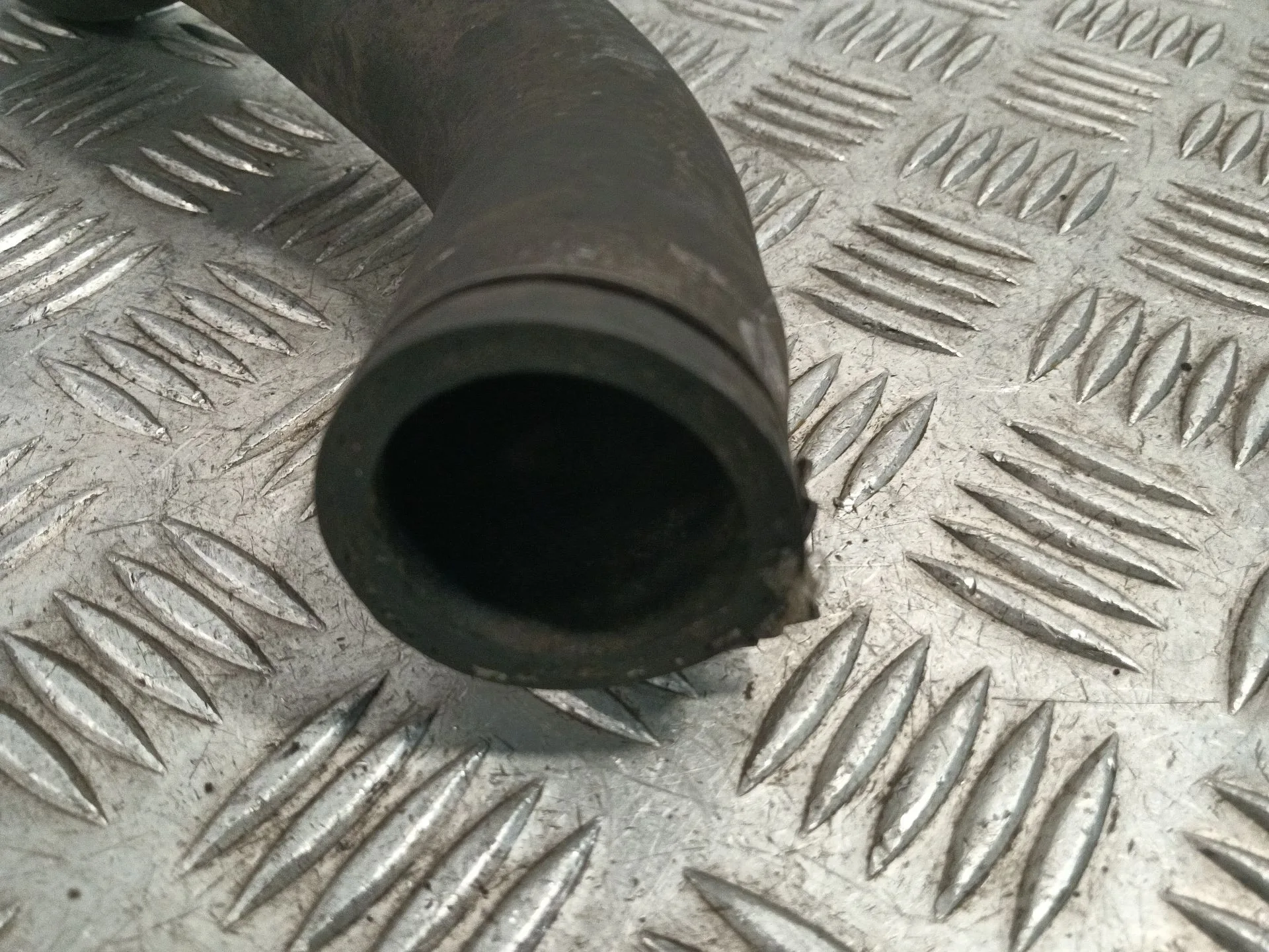 Tubo Agua para Hyundai H350 Furgoneta