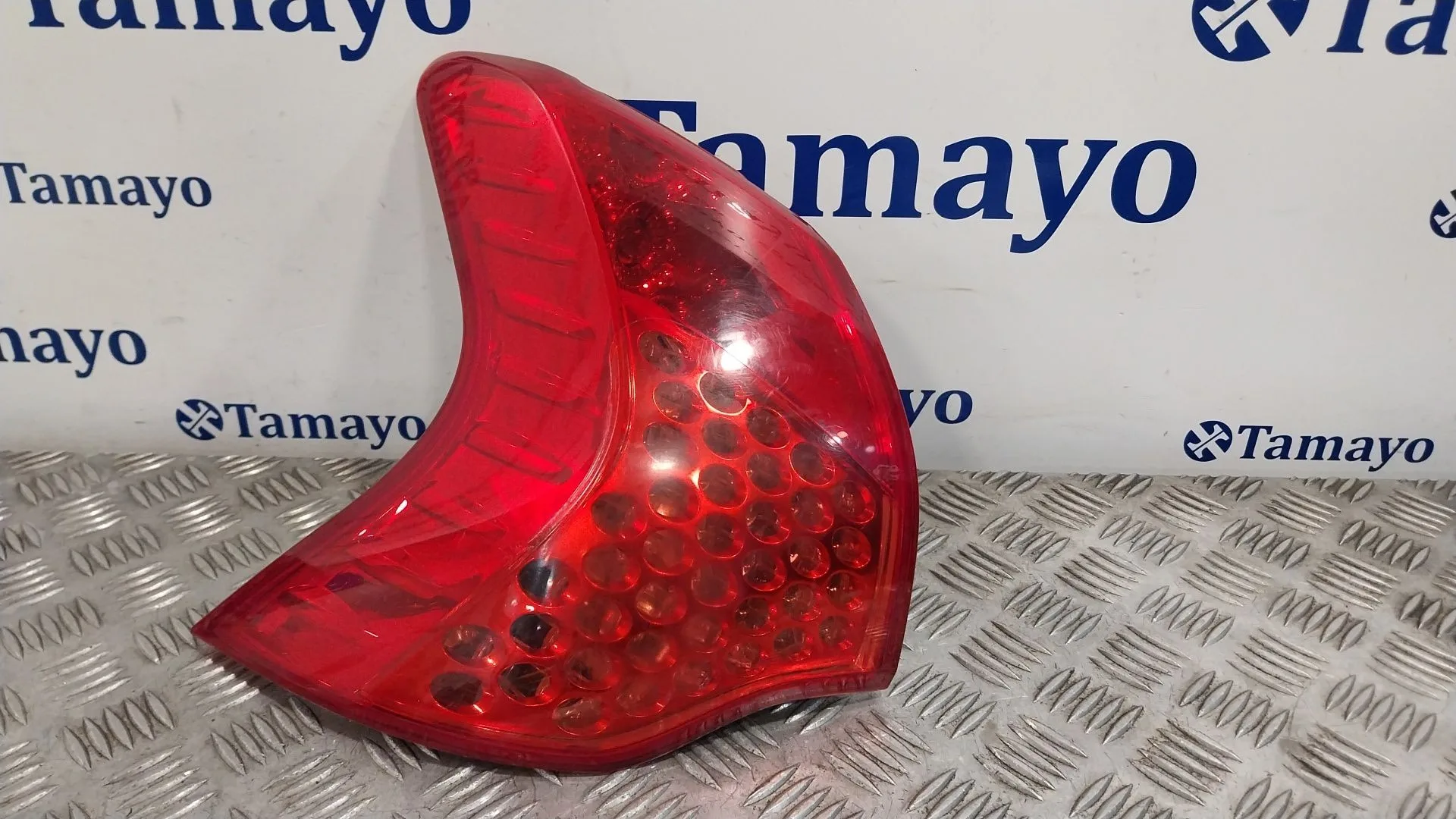 Piloto Trasero Izquierdo para Peugeot 3008 I Monospace (0U_)