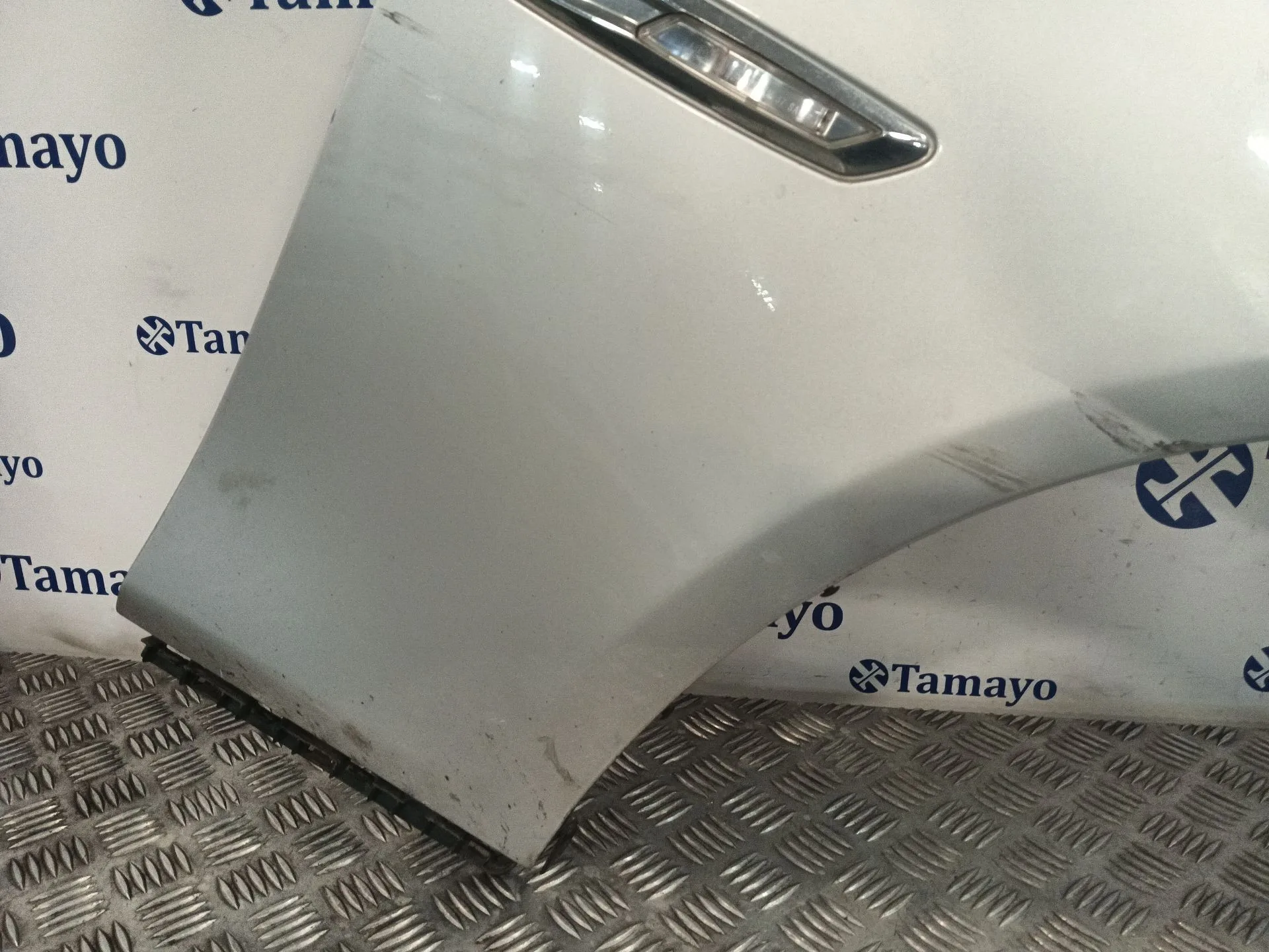 Aleta Delantera Derecha para Bmw 5 Touring (F11)