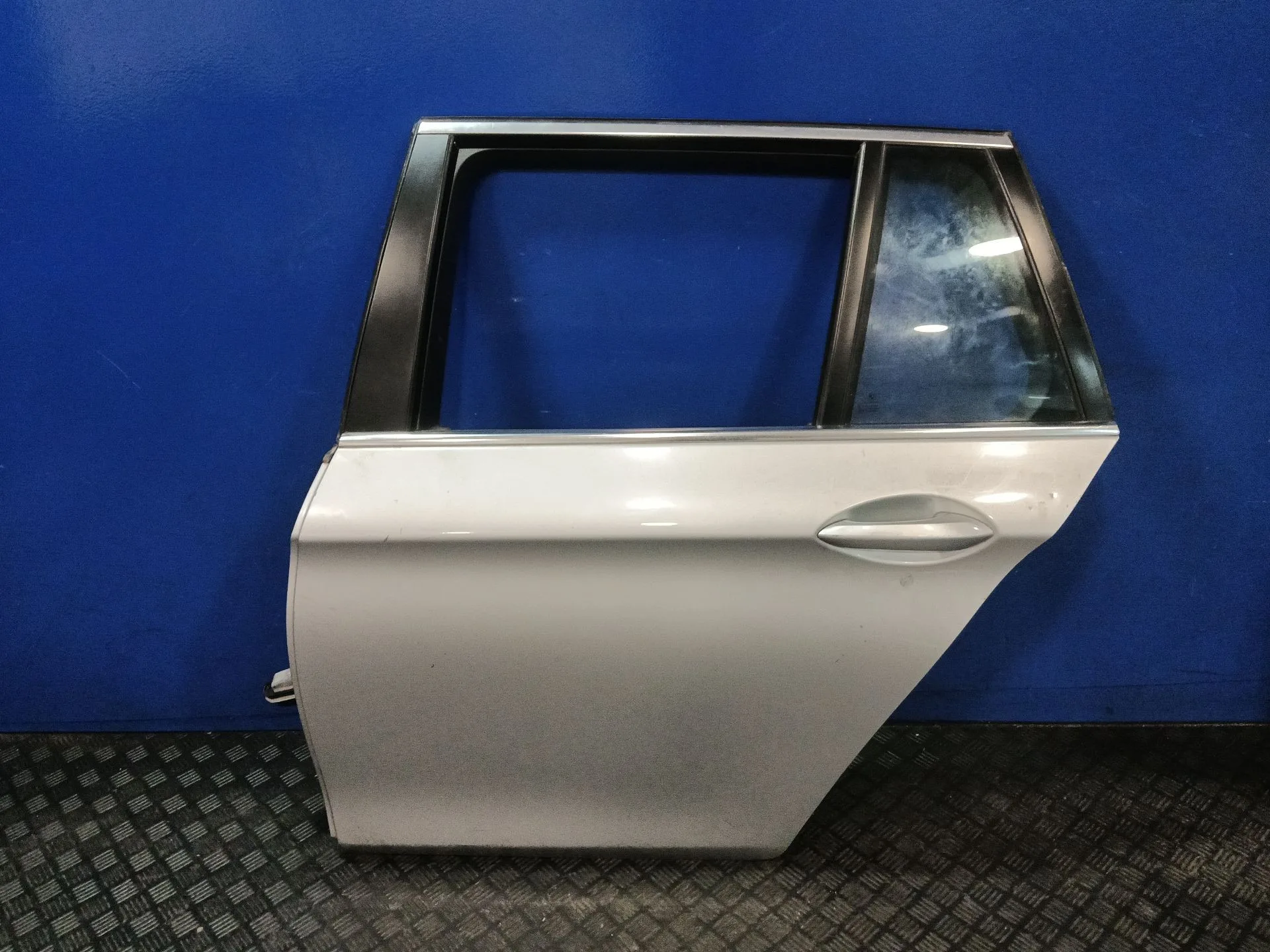 Puerta Trasera Izquierda para Bmw 5 Touring (F11)