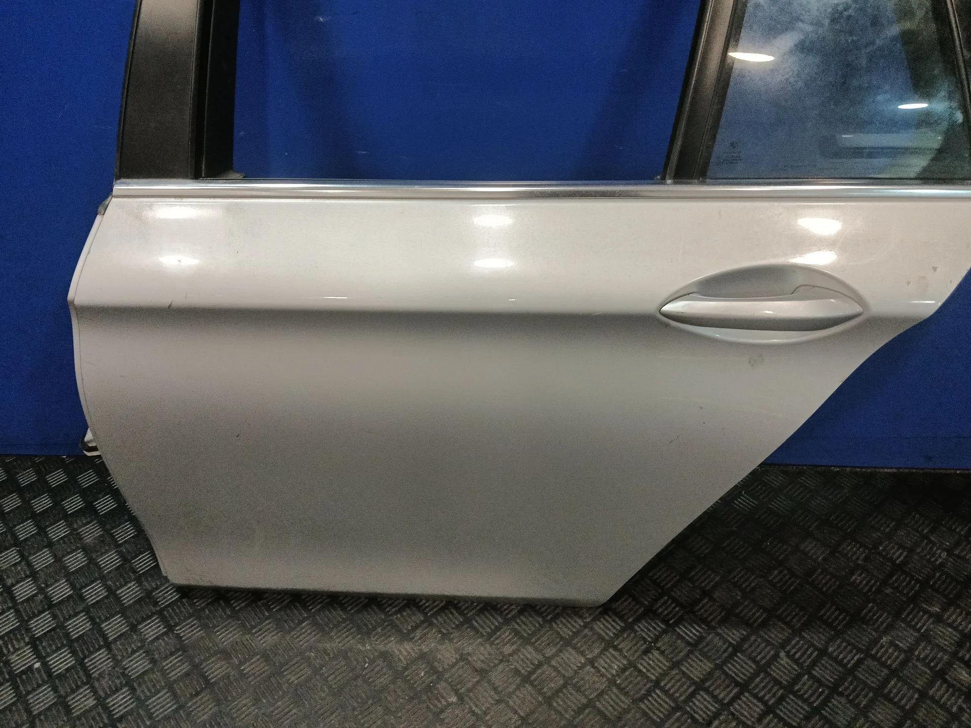 Puerta Trasera Izquierda para Bmw 5 Touring (F11)
