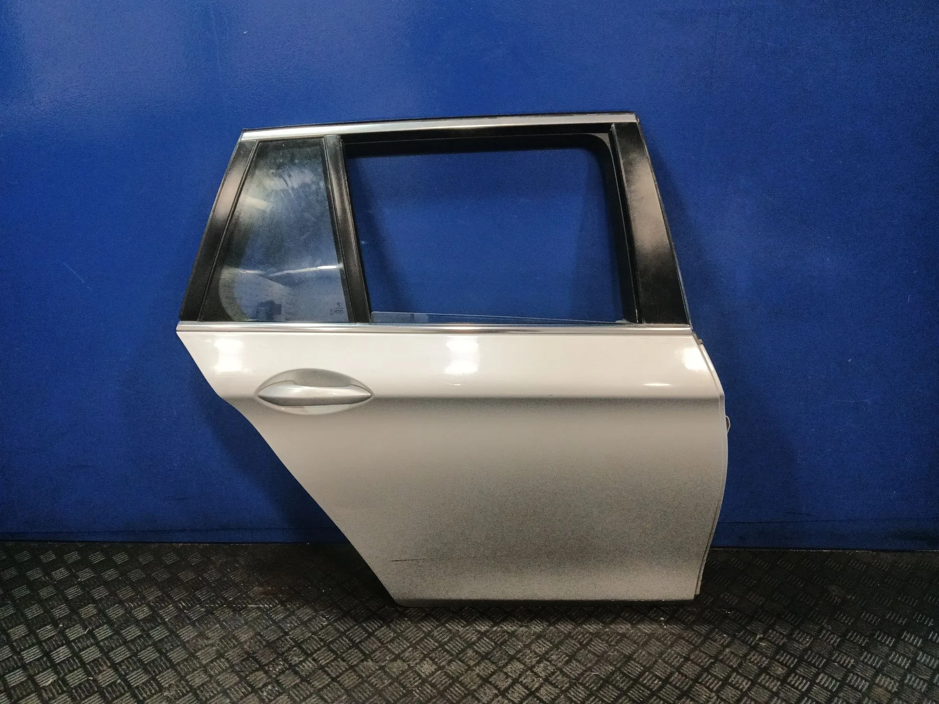 Puerta Trasera Izquierda para Bmw 5 Touring (F11)