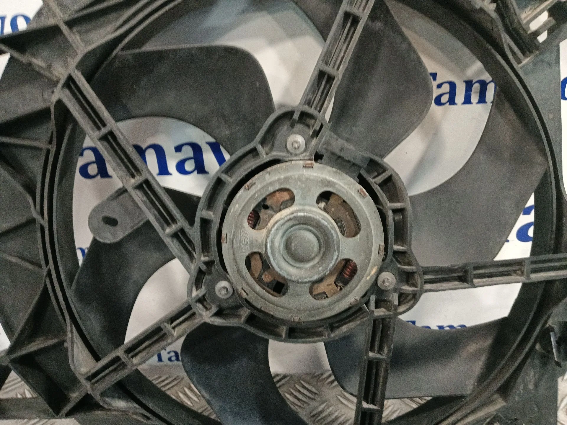 Electroventilador para Opel Vivaro A Furgoneta (X83)