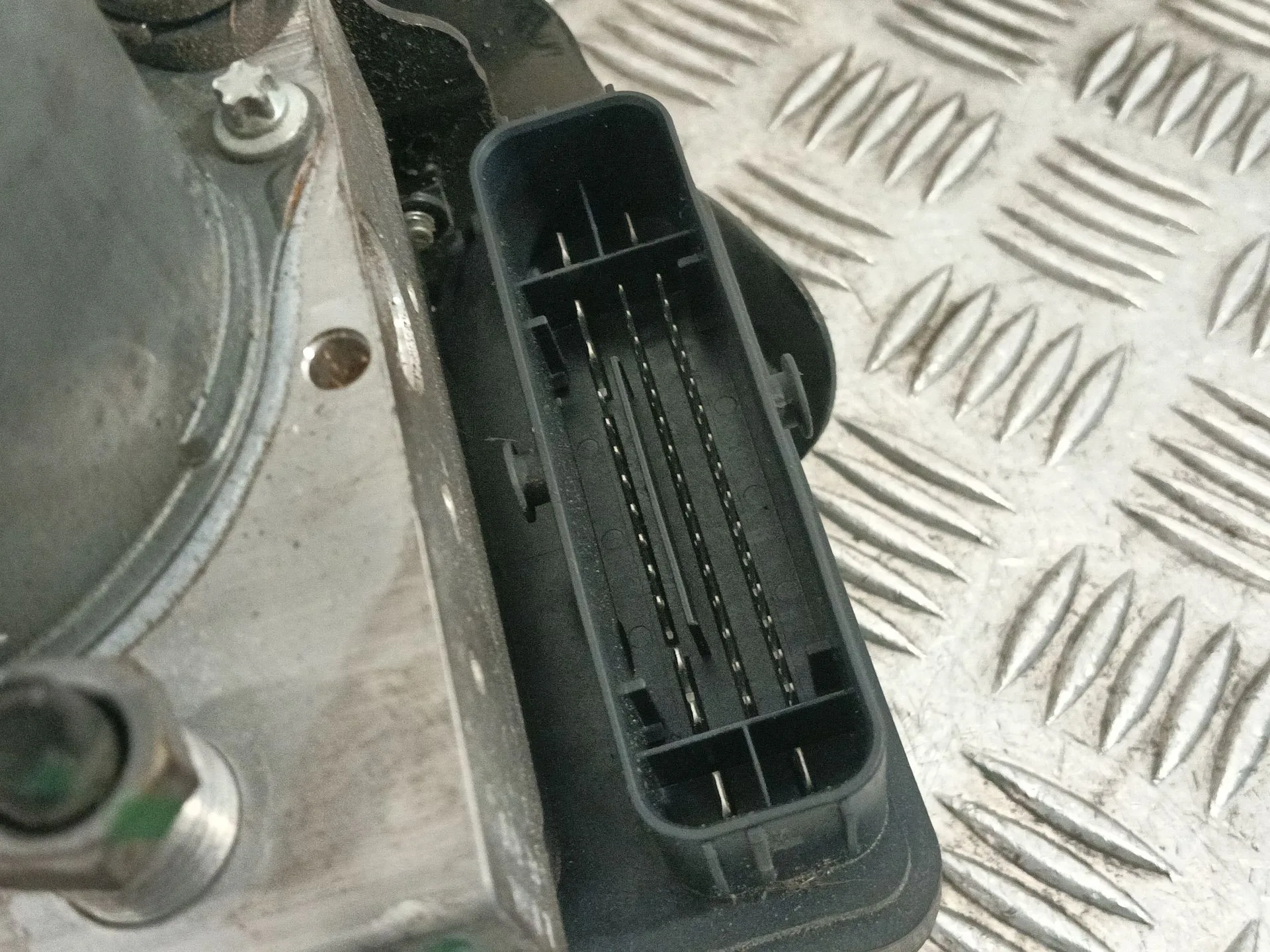 Abs para Jaguar Xe (X760)