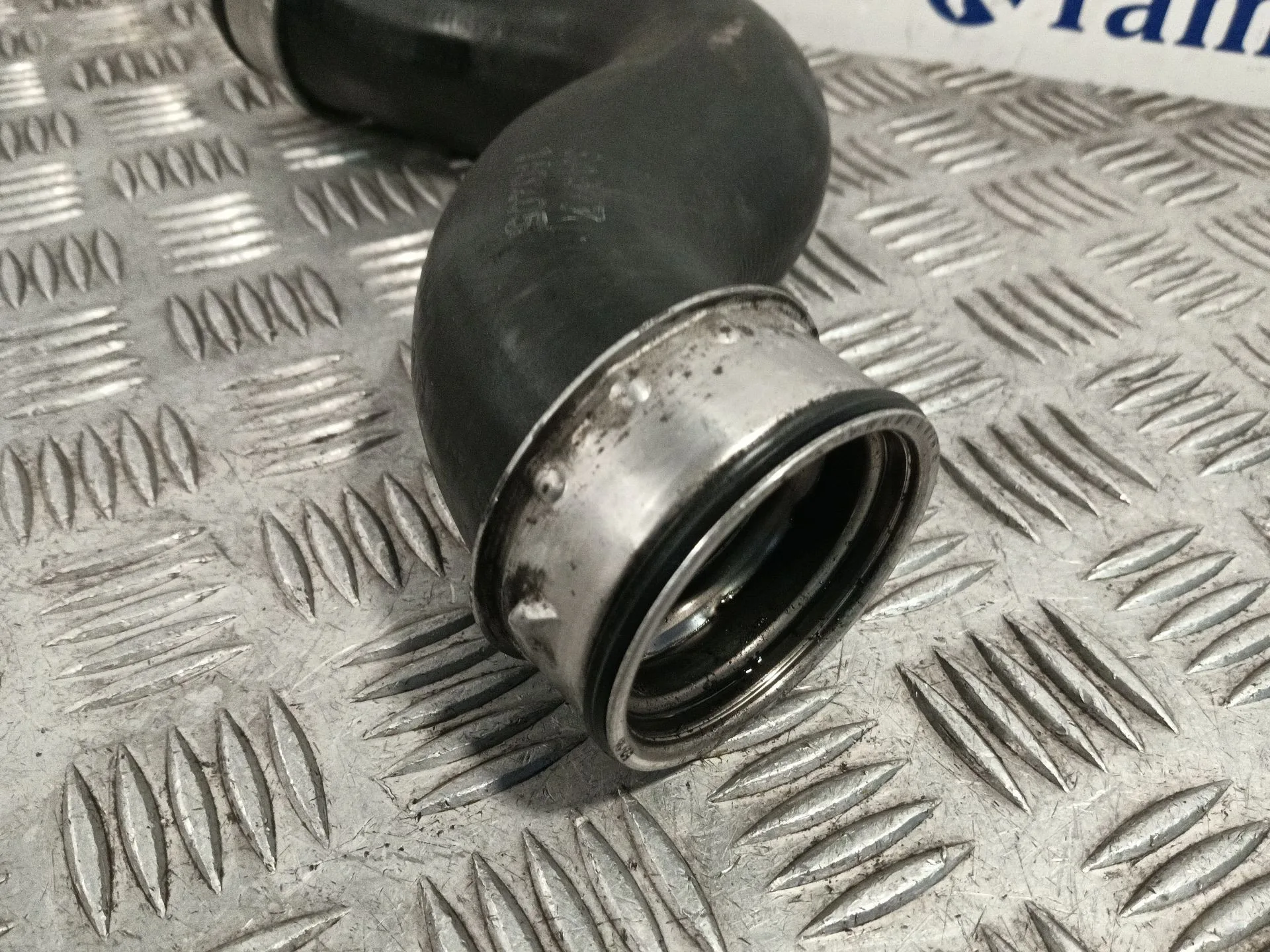 Tubo para Audi A3 (8P1)