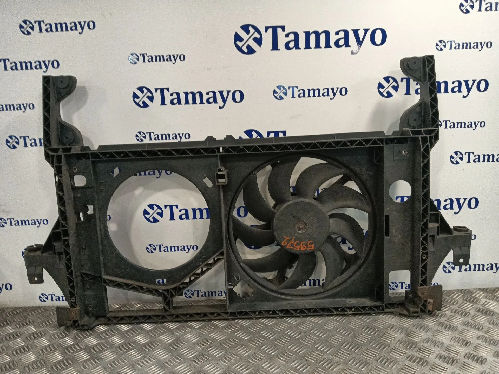 Electroventilador para Nissan Interstar Furgoneta (X70)