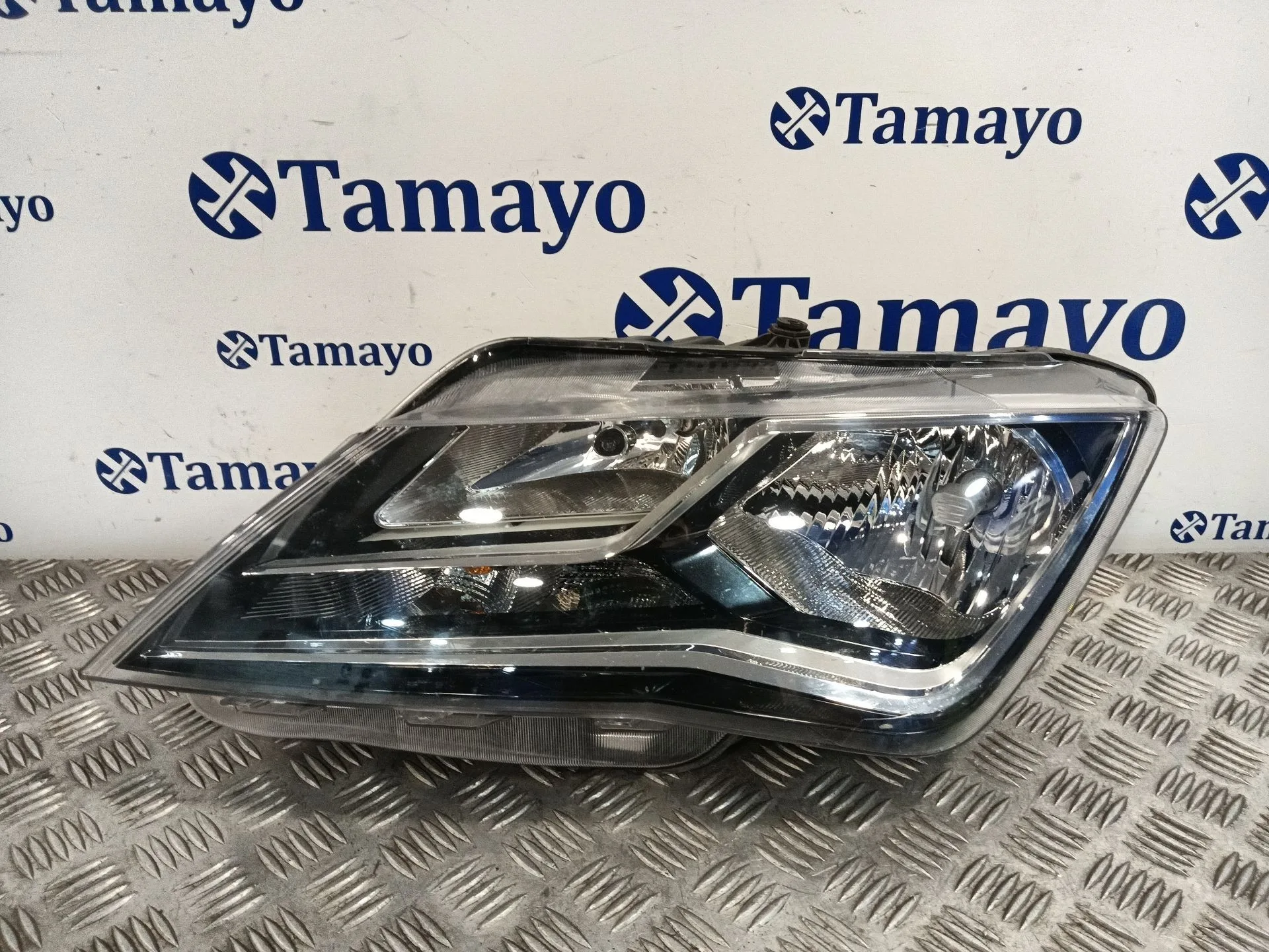Faro Izquierdo para Seat Toledo Iv (Kg3)